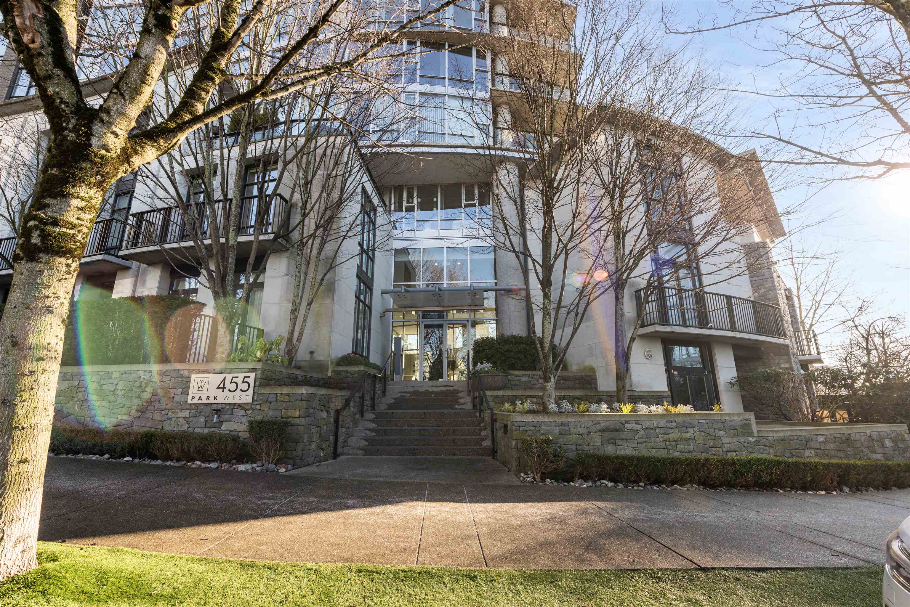 2105 455 BEACH CRESCENT Unit: 2105