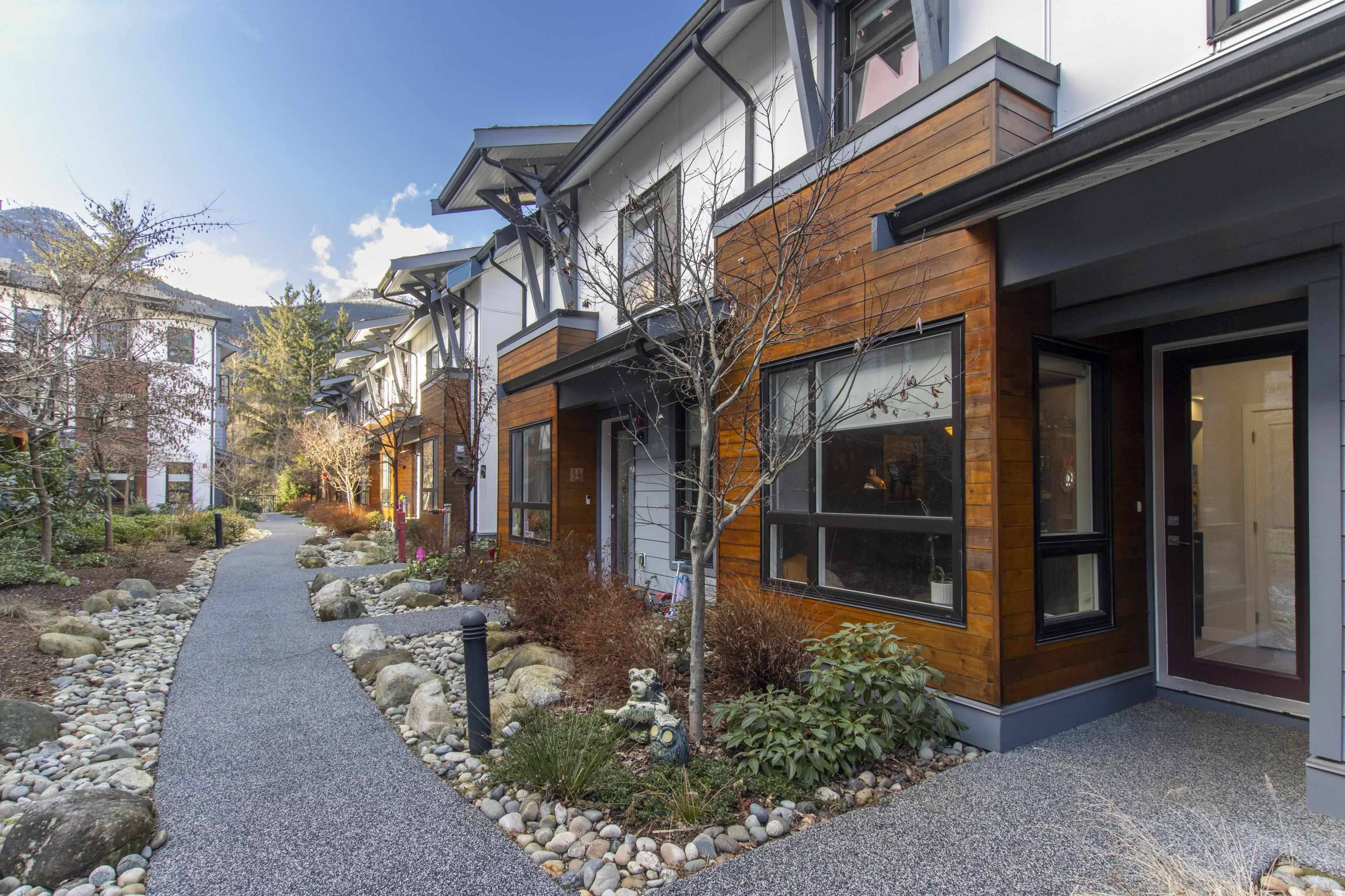 40 1188 MAIN STREET Unit: 40