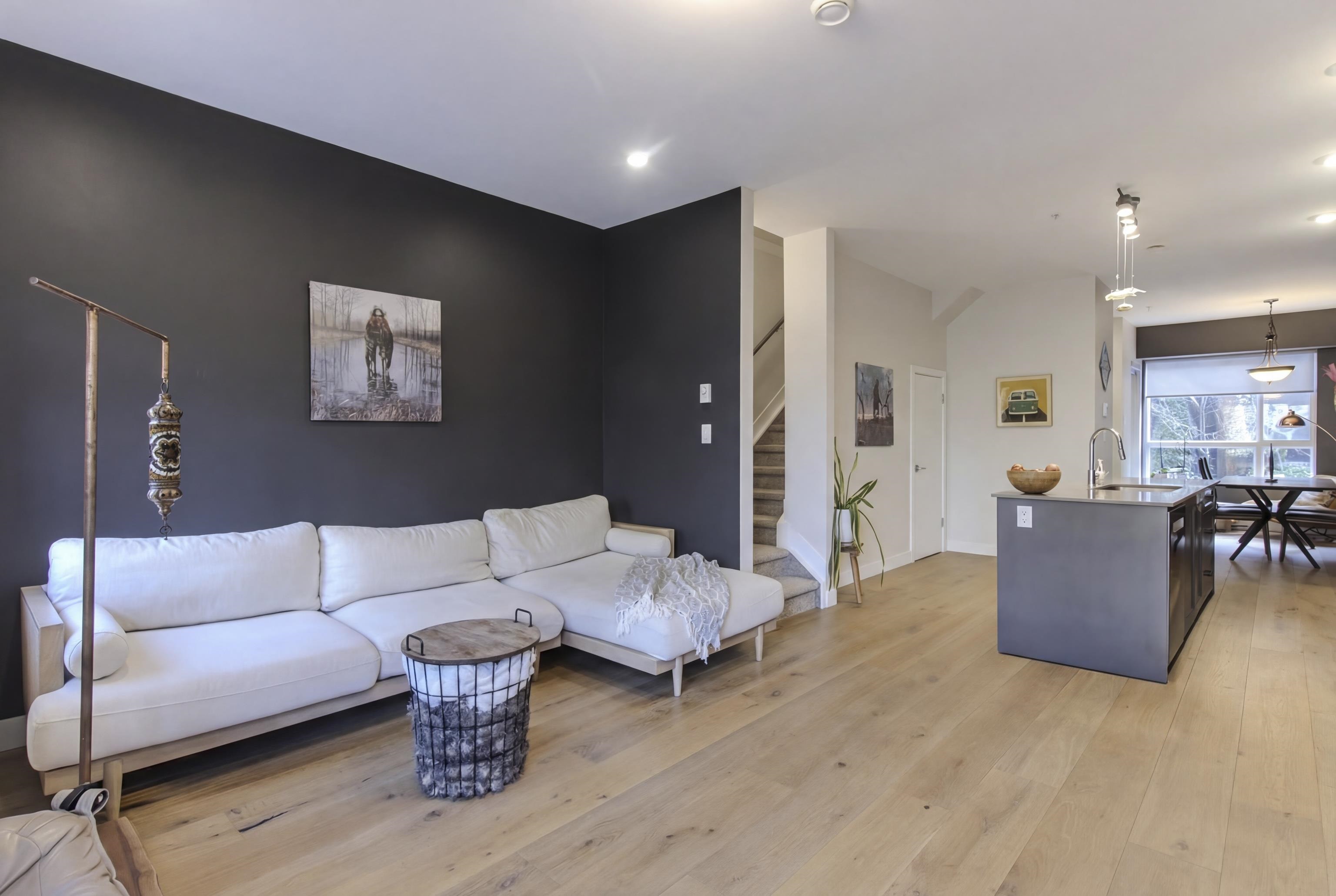 40 1188 MAIN STREET Unit: 40