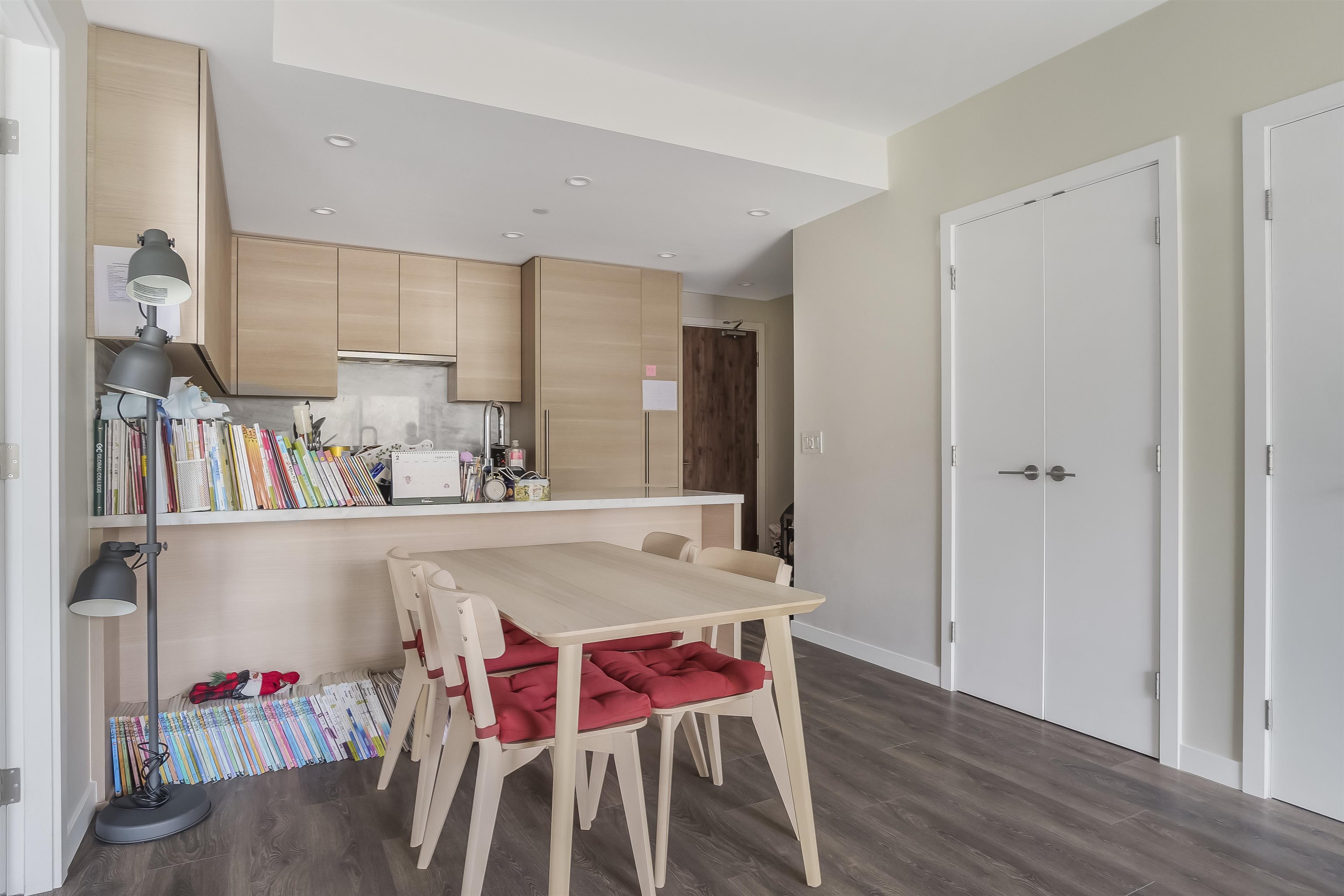 308 308 MORRISSEY ROAD Unit: 308
