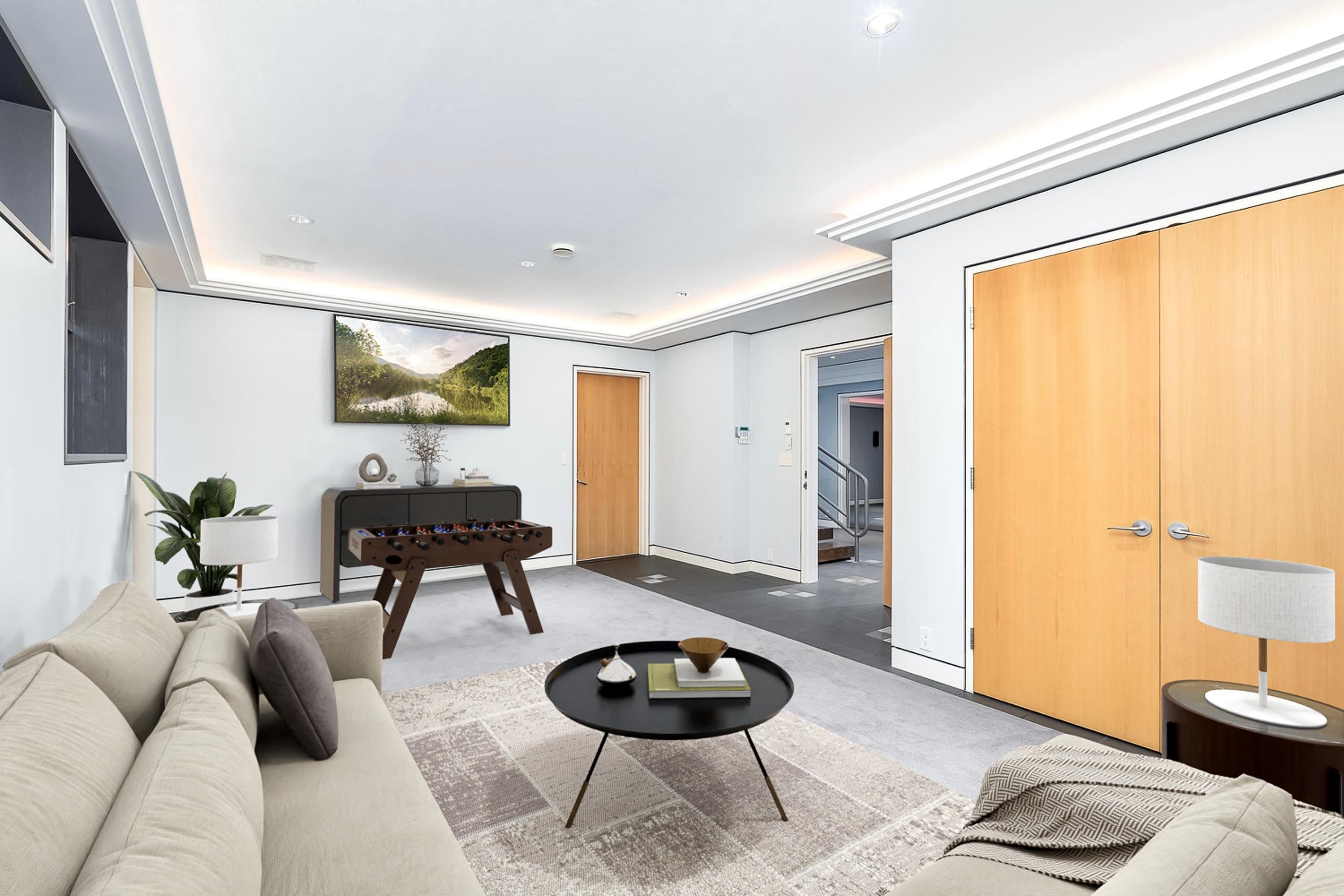 687 BEACHVIEW DRIVE