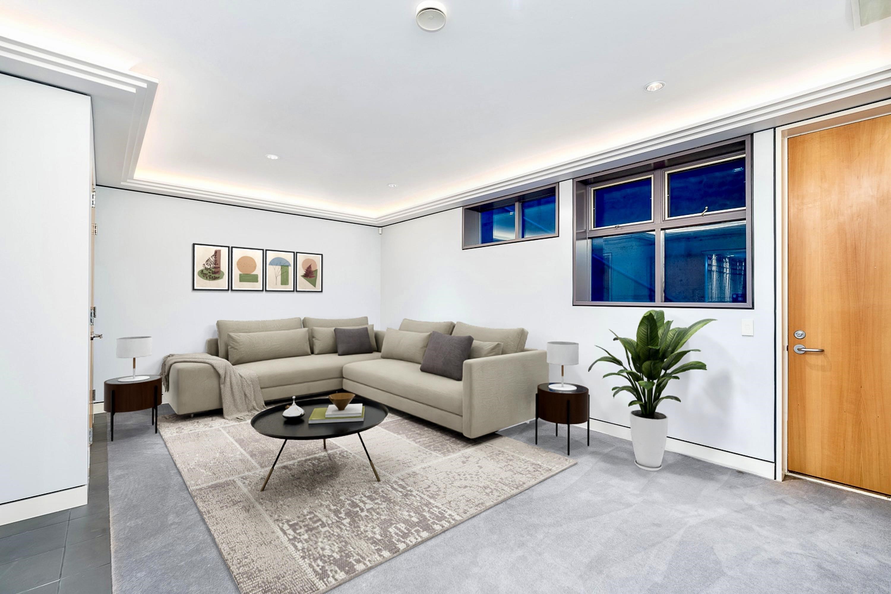 687 BEACHVIEW DRIVE