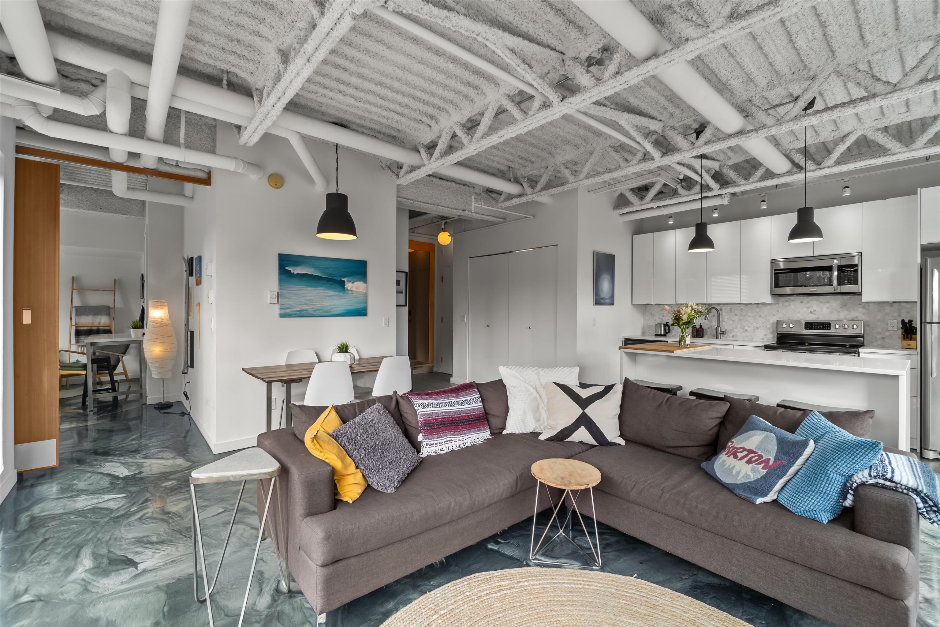 431 350 E 2ND AVENUE Unit: 431