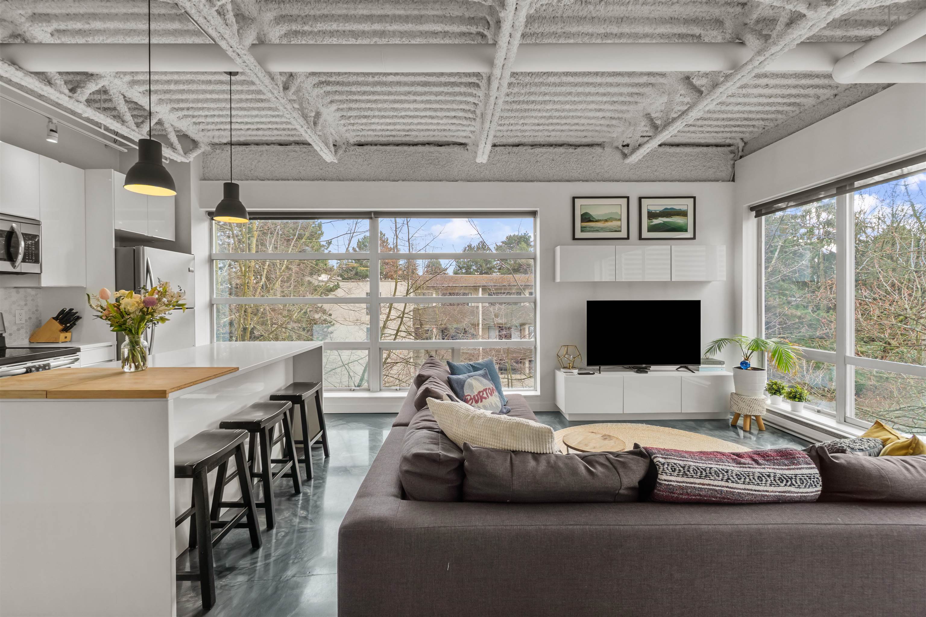 431 350 E 2ND AVENUE Unit: 431