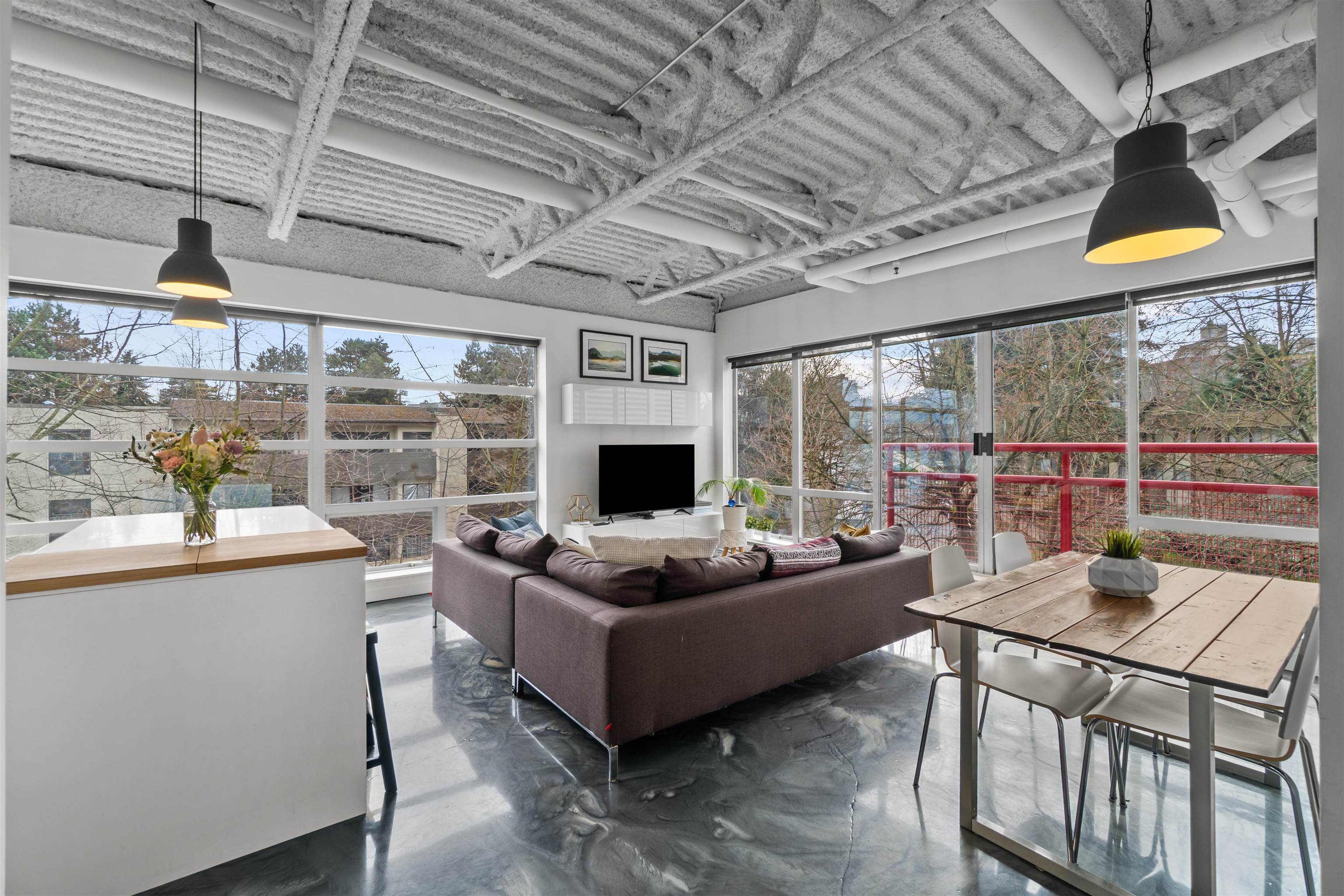 431 350 E 2ND AVENUE Unit: 431