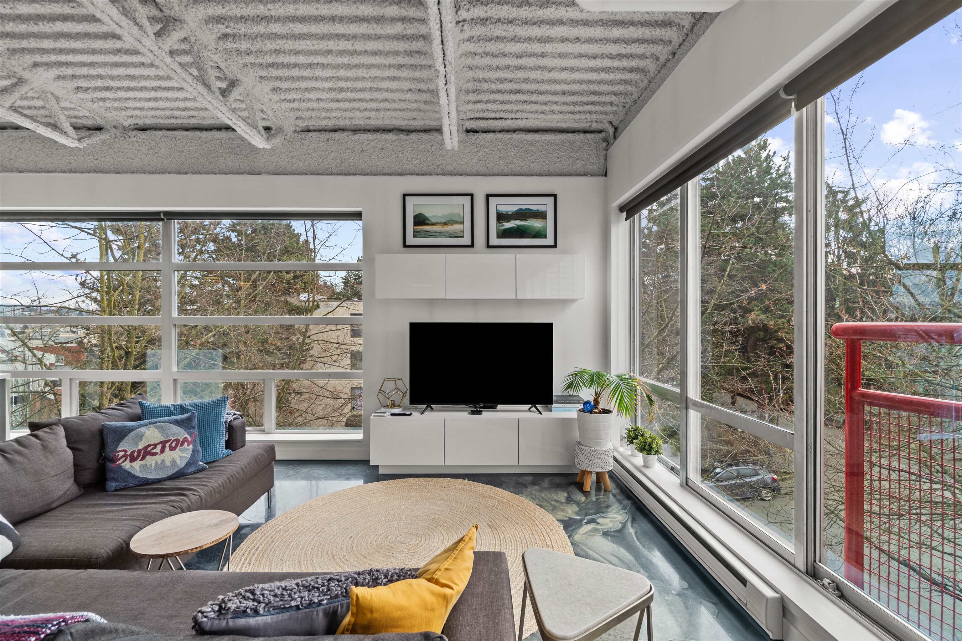 431 350 E 2ND AVENUE Unit: 431