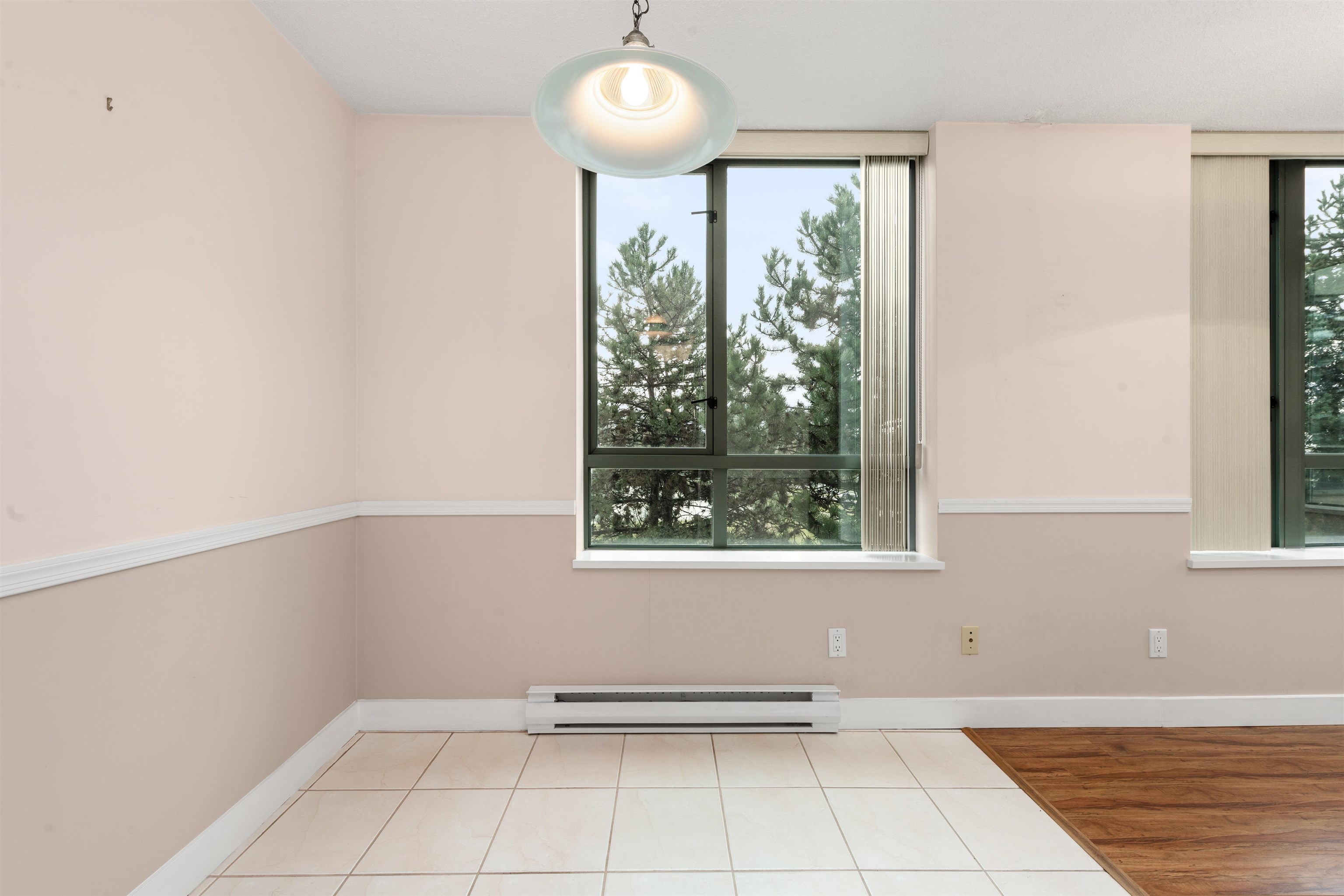 306 6622 SOUTHOAKS CRESCENT Unit: 306