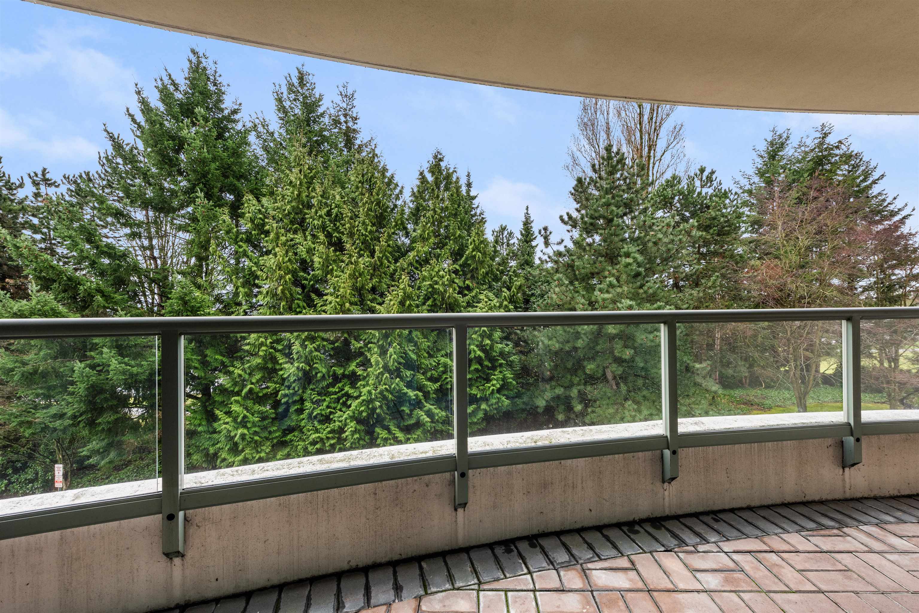 306 6622 SOUTHOAKS CRESCENT Unit: 306
