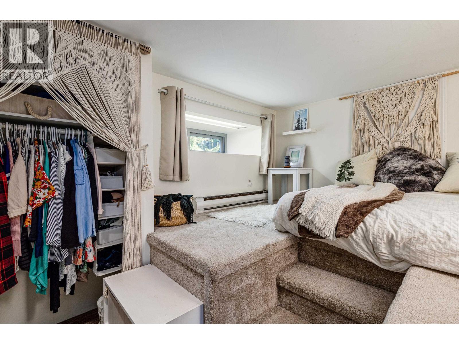 9167 EMERALD DRIVE