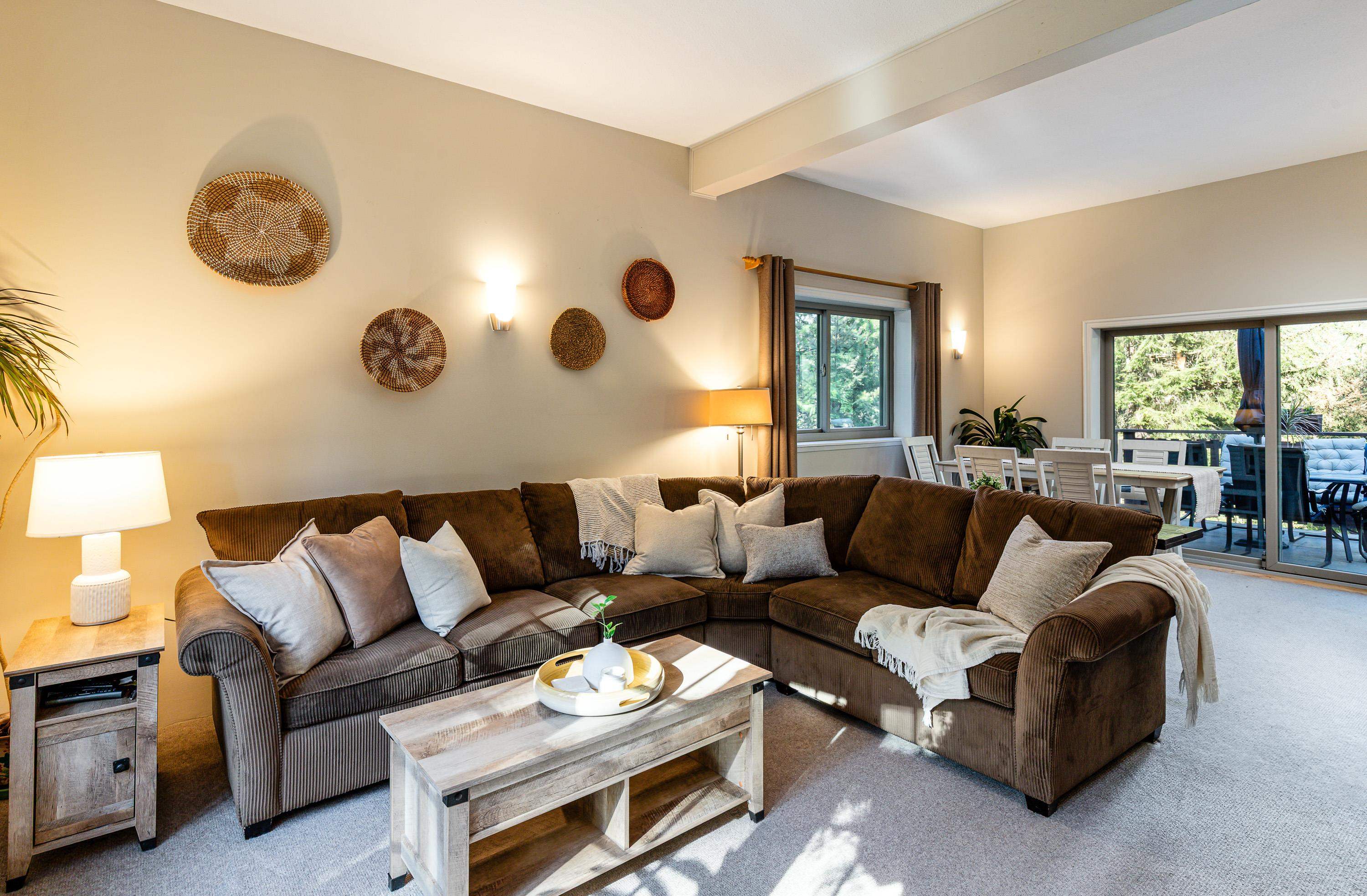 9167 EMERALD DRIVE