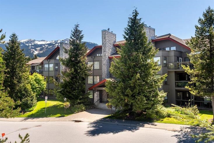325 3309 PTARMIGAN PLACE Unit: 325