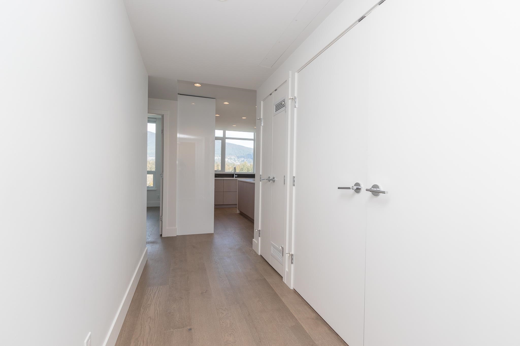 1701 1632 LIONS GATE LANE Unit: 1701
