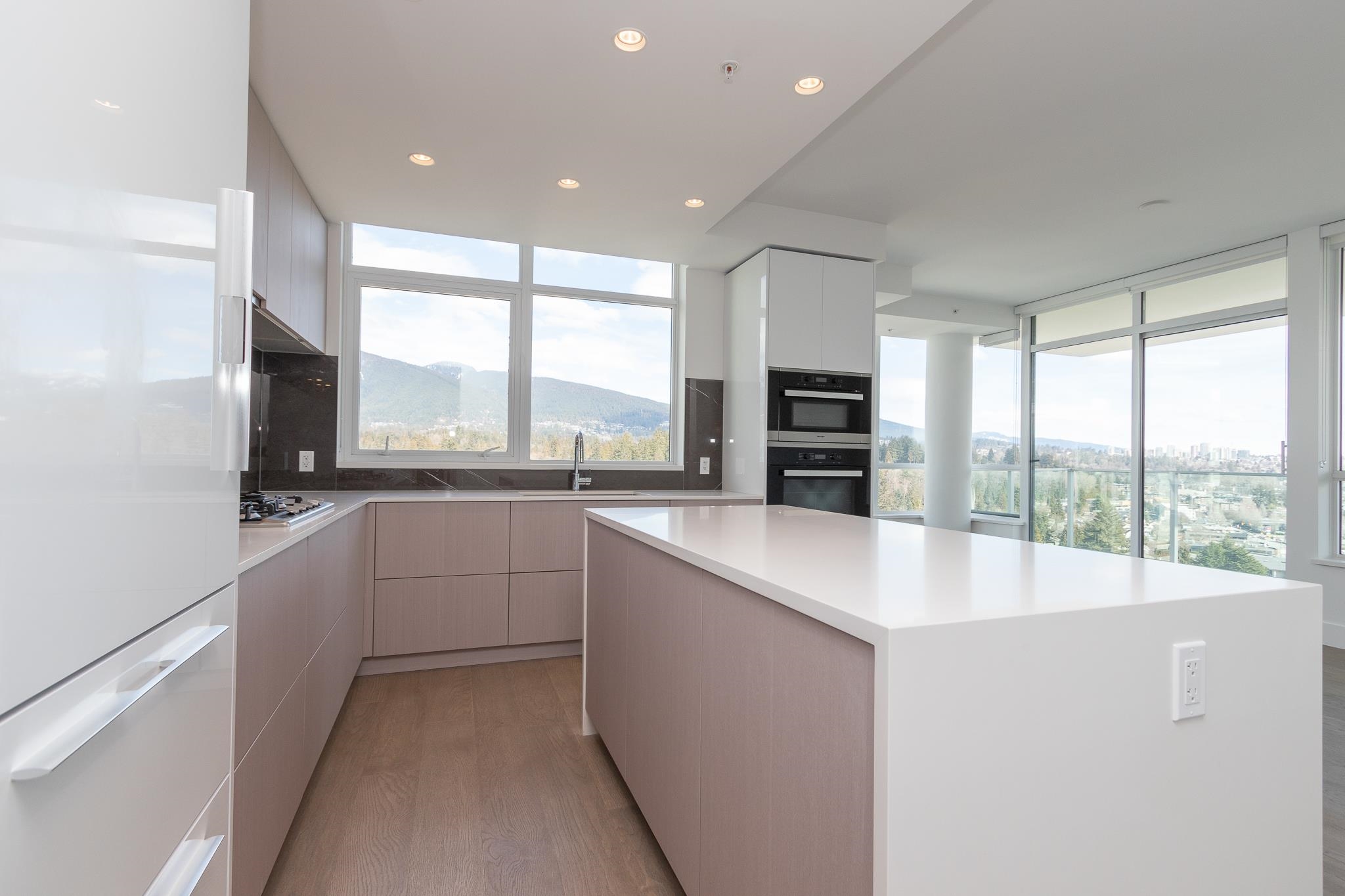 1701 1632 LIONS GATE LANE Unit: 1701