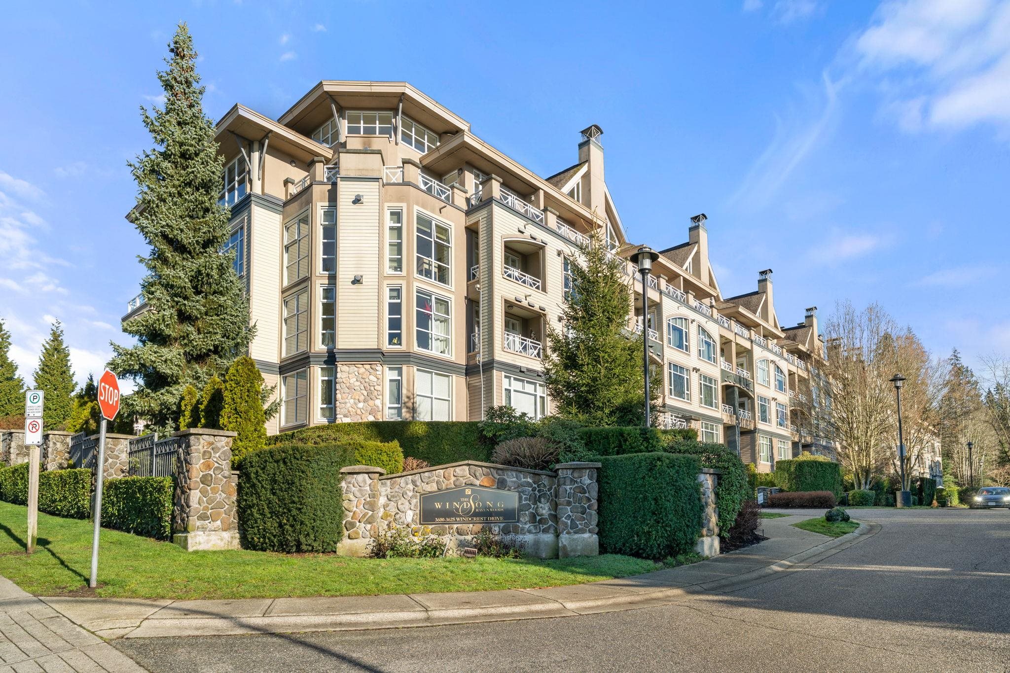 215 3600 WINDCREST DRIVE Unit: 215