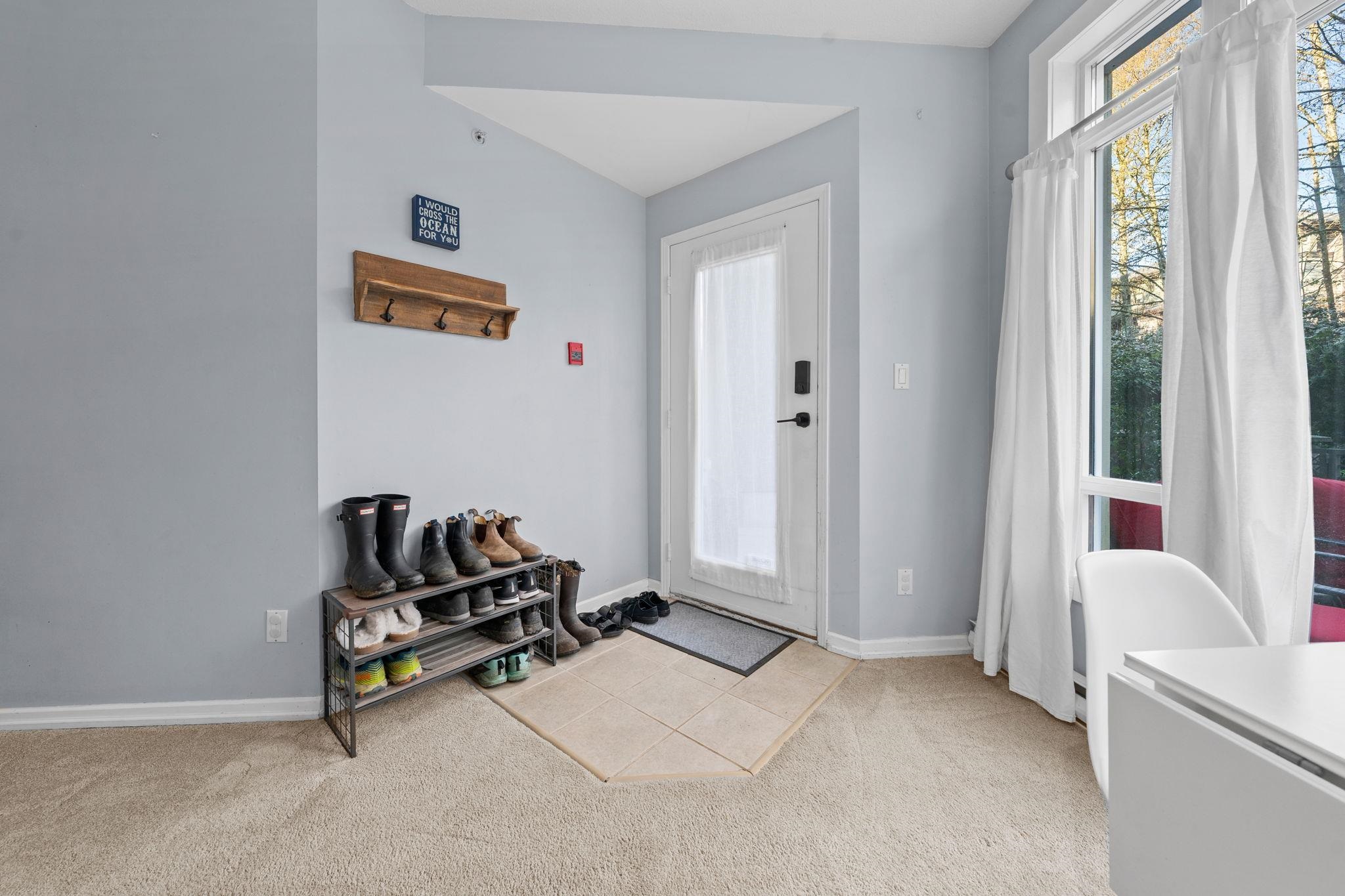 215 3600 WINDCREST DRIVE Unit: 215
