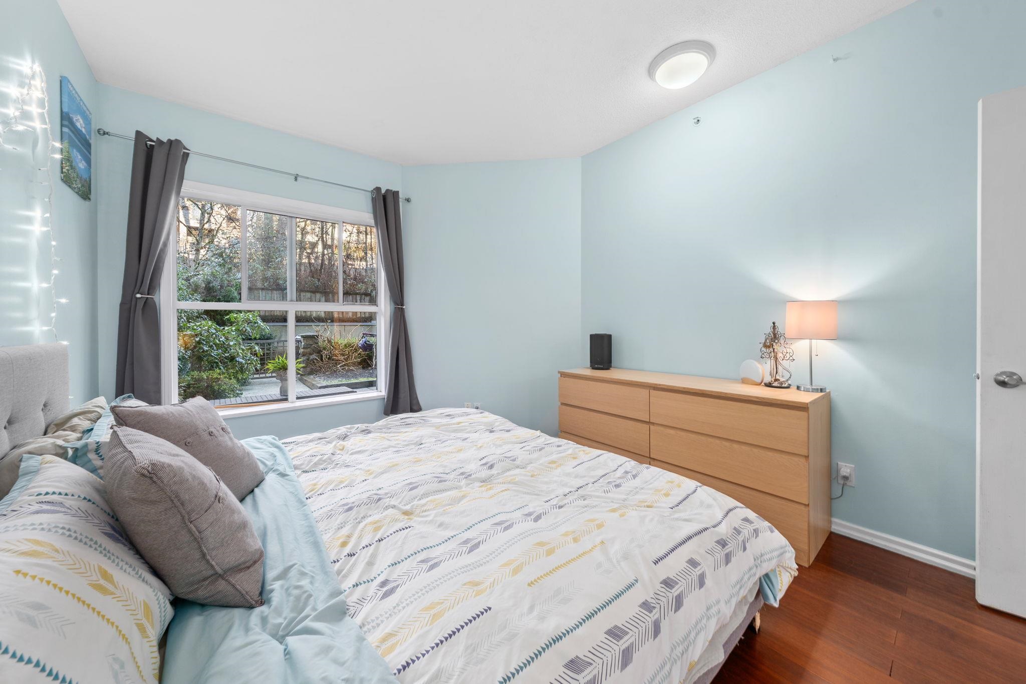 215 3600 WINDCREST DRIVE Unit: 215