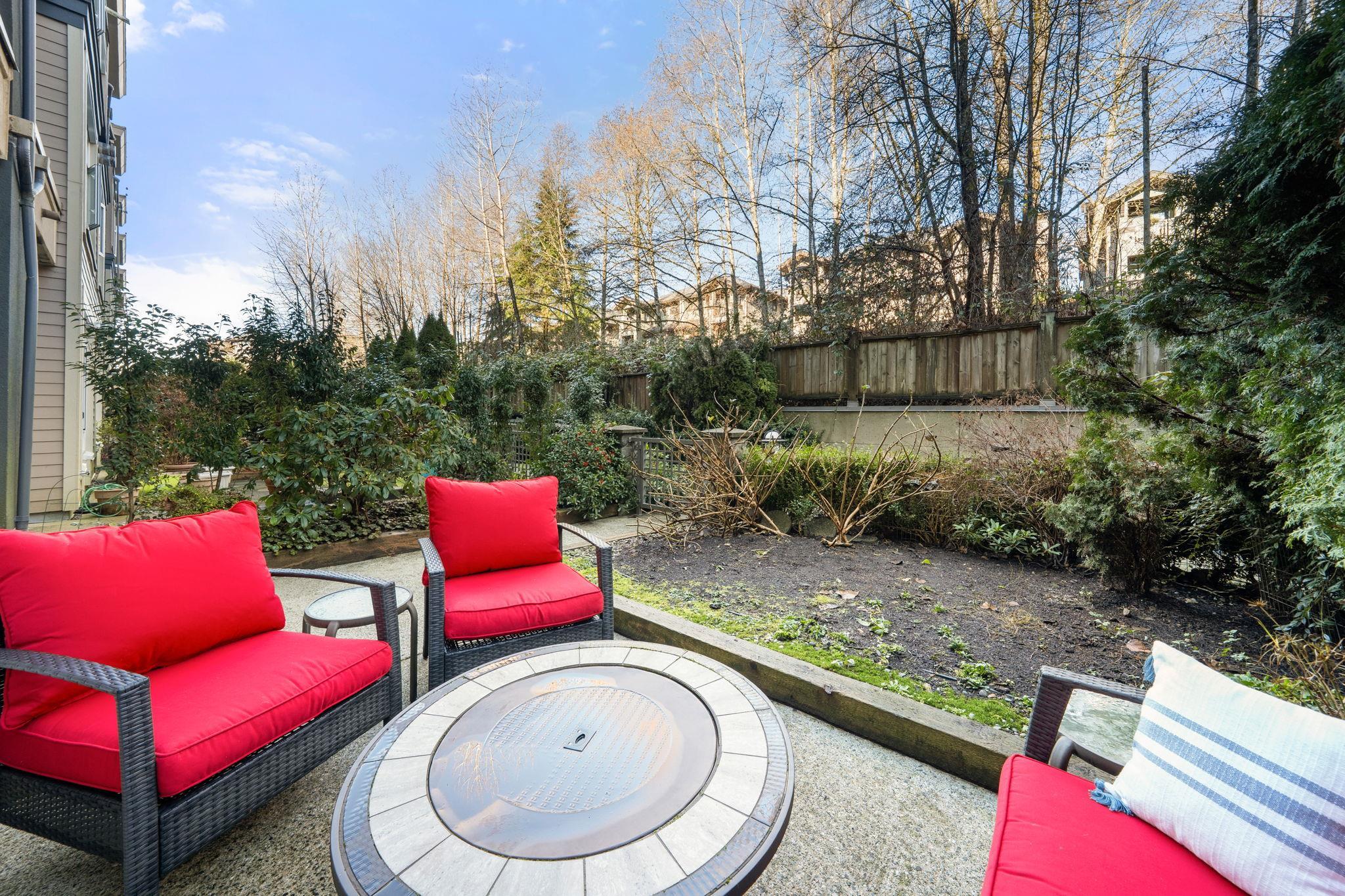 215 3600 WINDCREST DRIVE Unit: 215