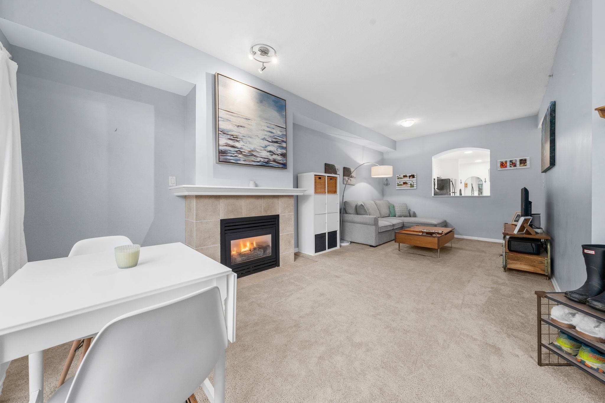 215 3600 WINDCREST DRIVE Unit: 215