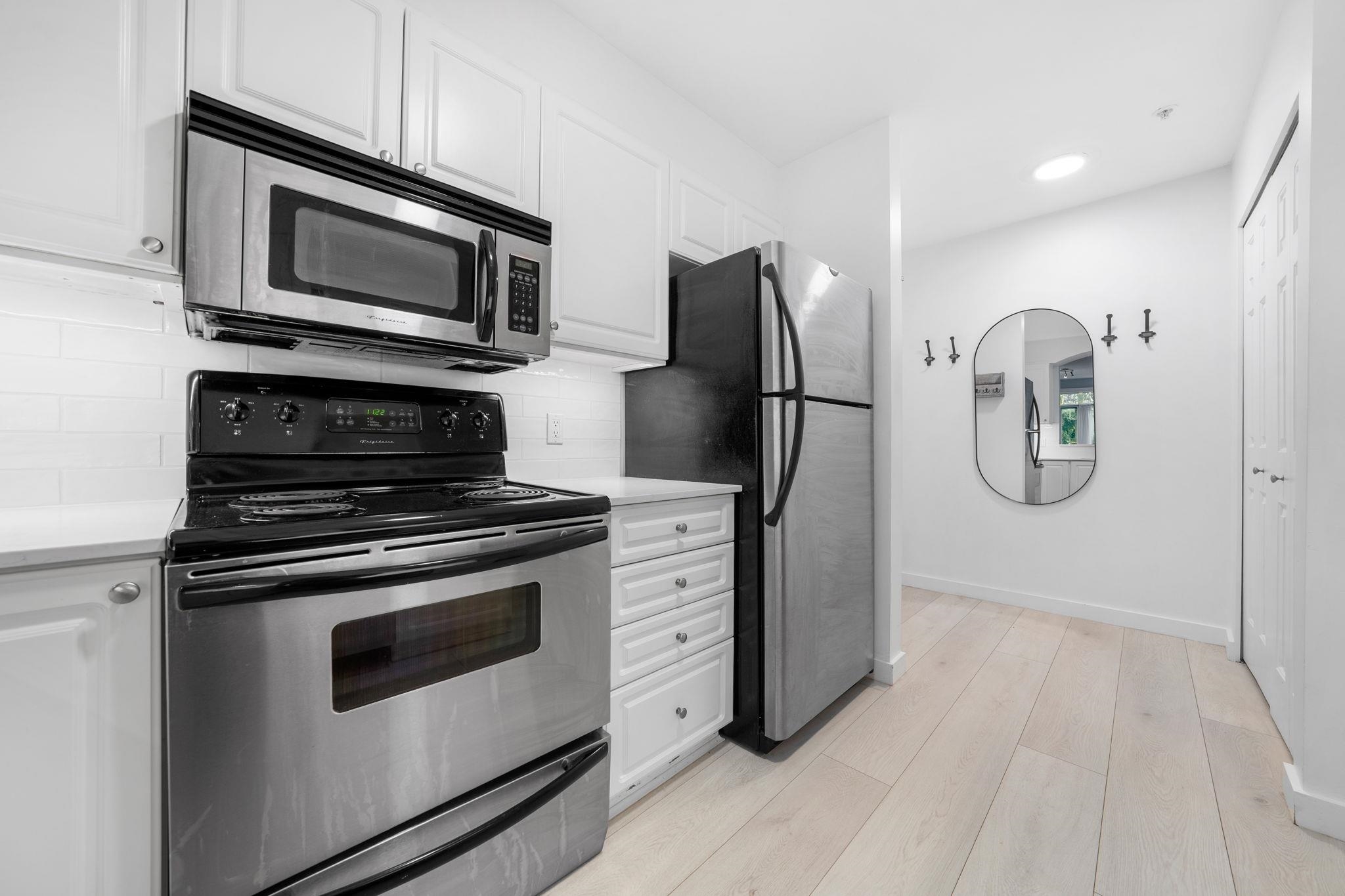 215 3600 WINDCREST DRIVE Unit: 215