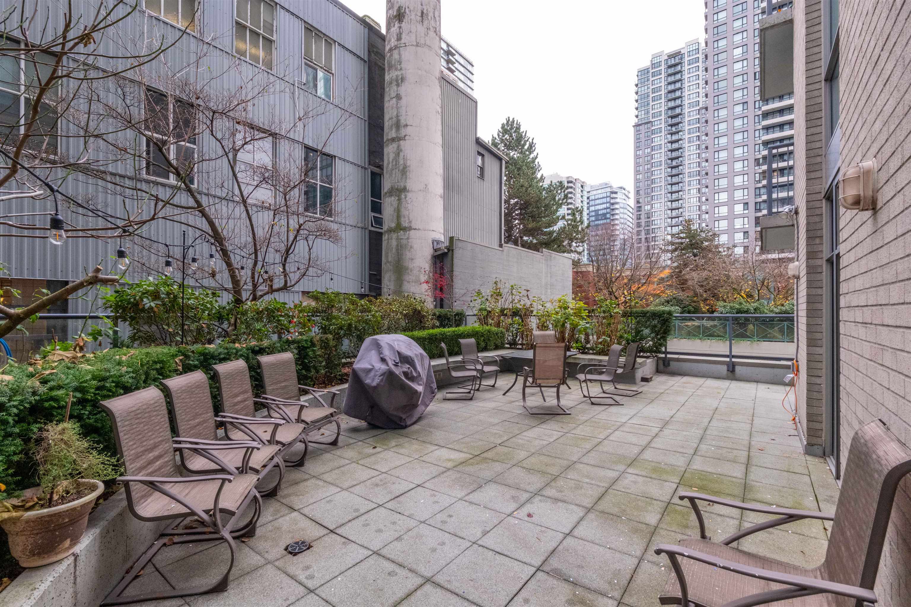 1006 928 RICHARDS STREET Unit: 1006