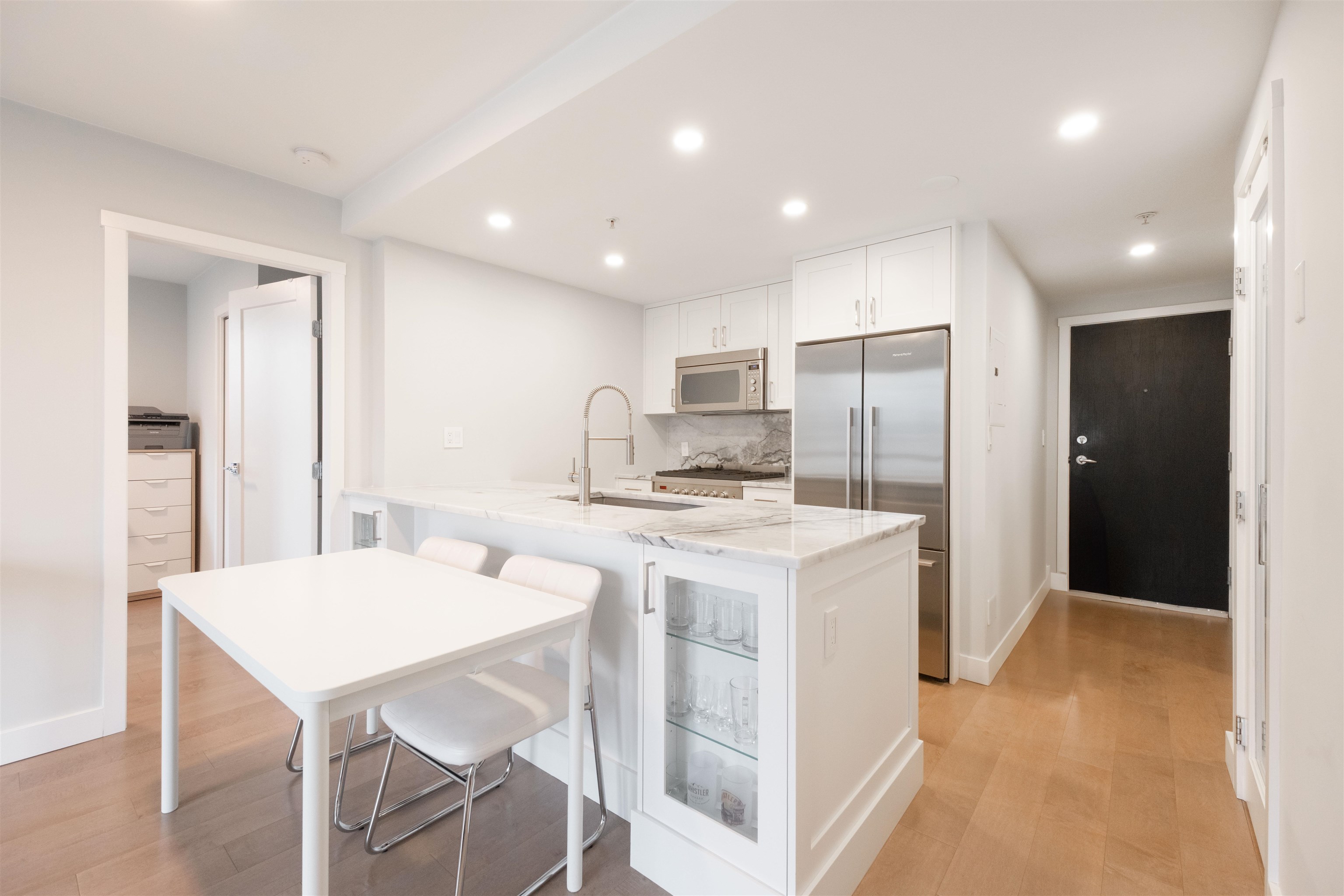 1006 928 RICHARDS STREET Unit: 1006