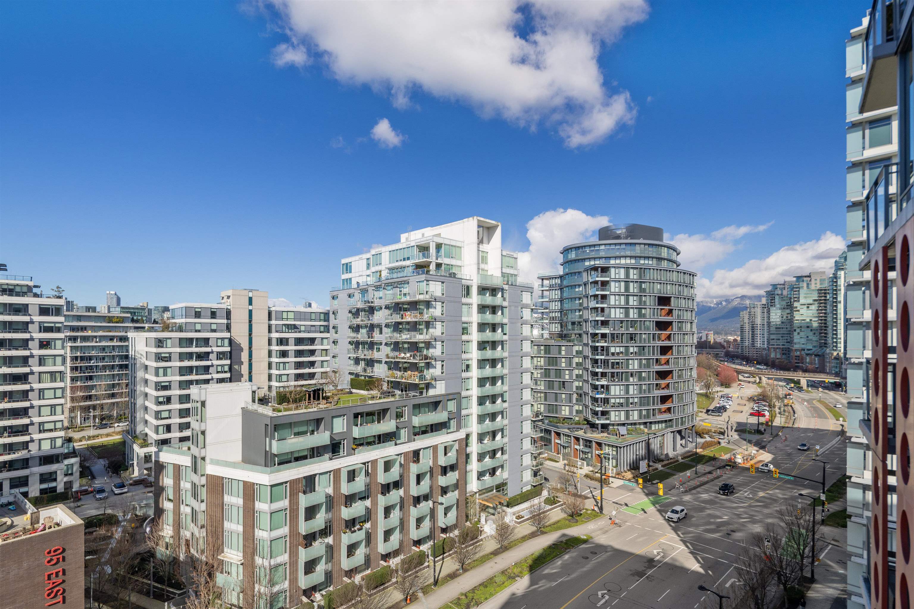 1209 111 E 1ST AVENUE Unit: 1209