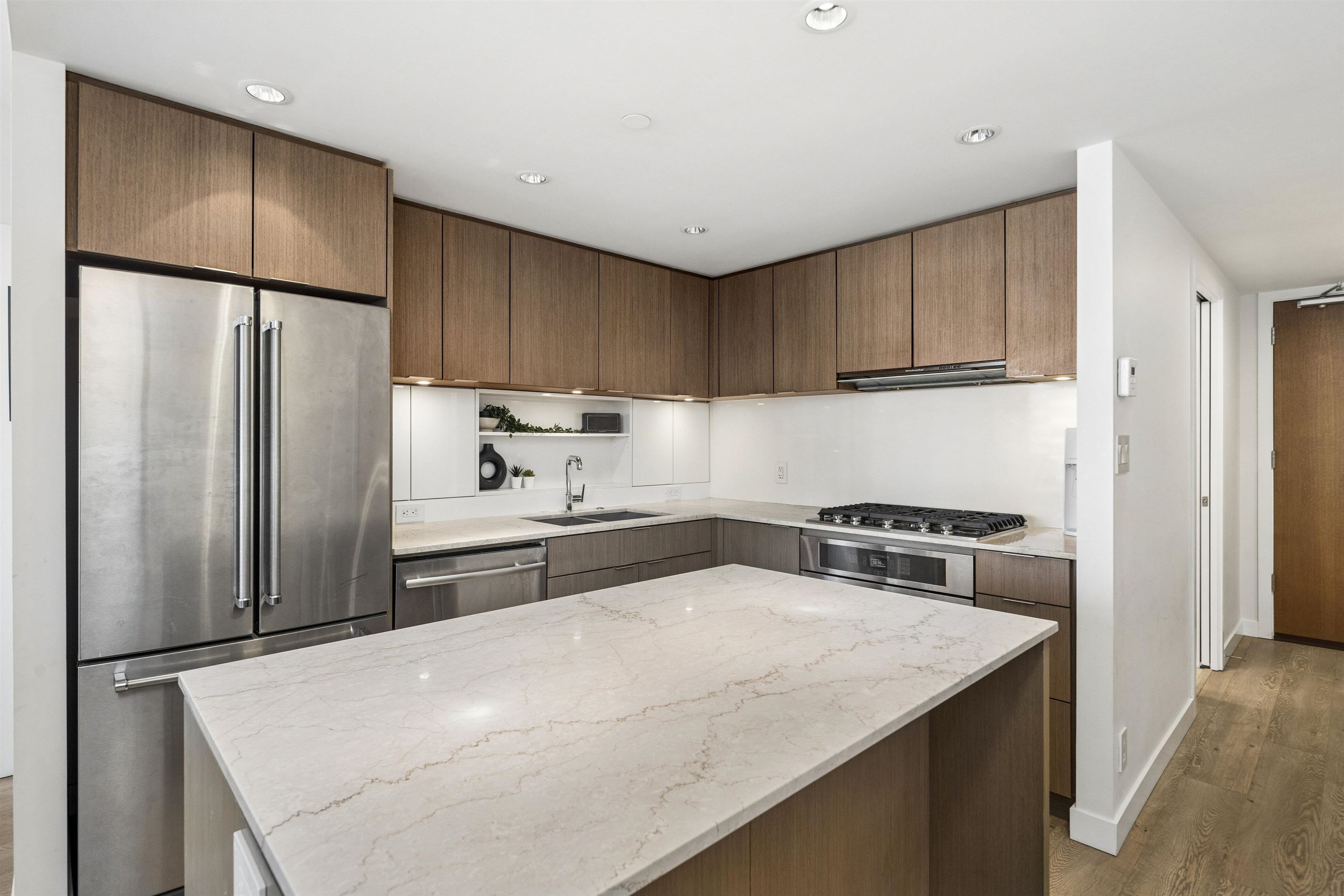 1209 111 E 1ST AVENUE Unit: 1209