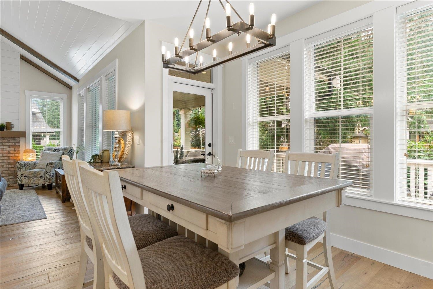 43414 CREEKSIDE CIRCLE