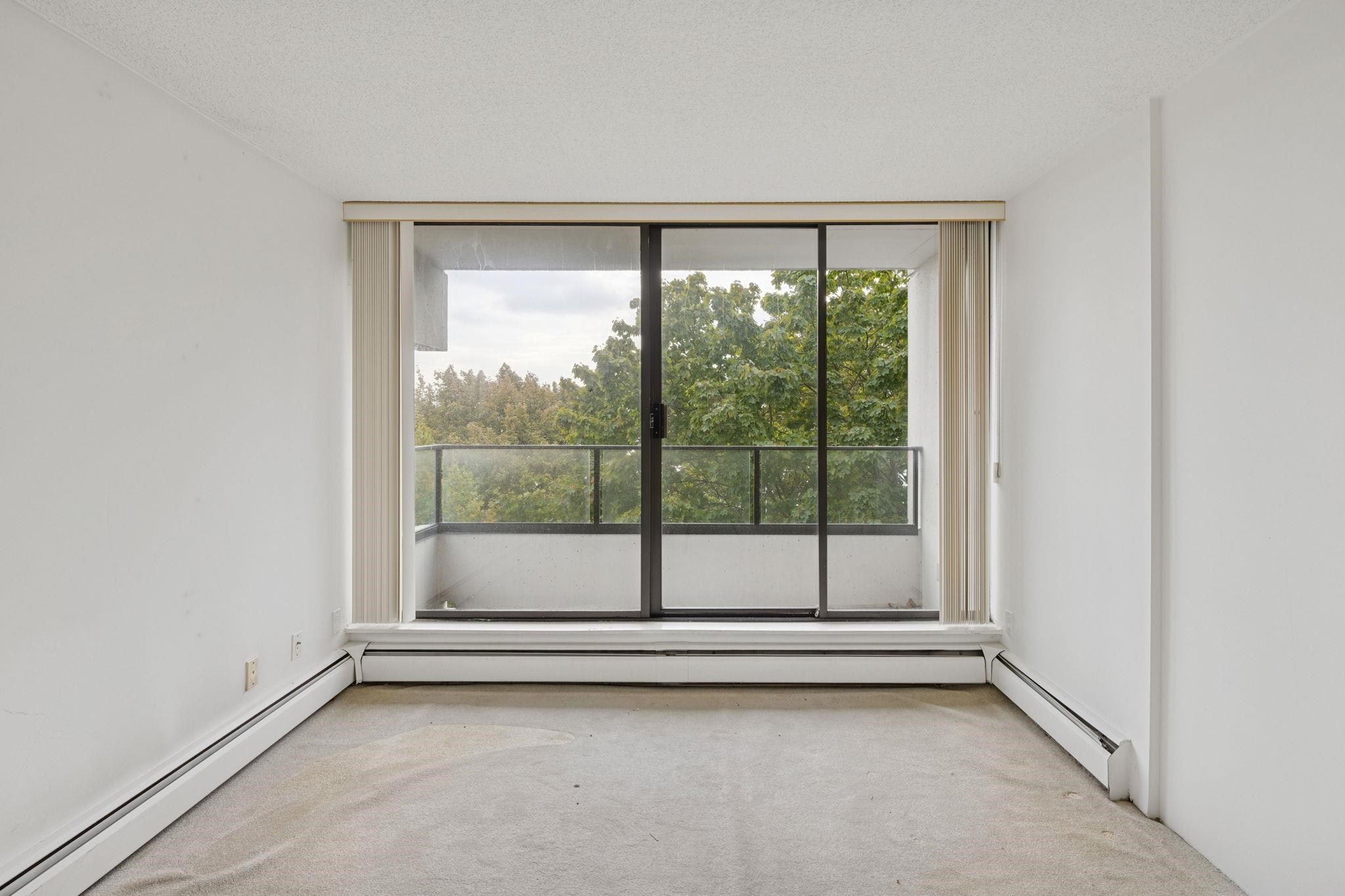 301 1995 BEACH AVENUE Unit: 301
