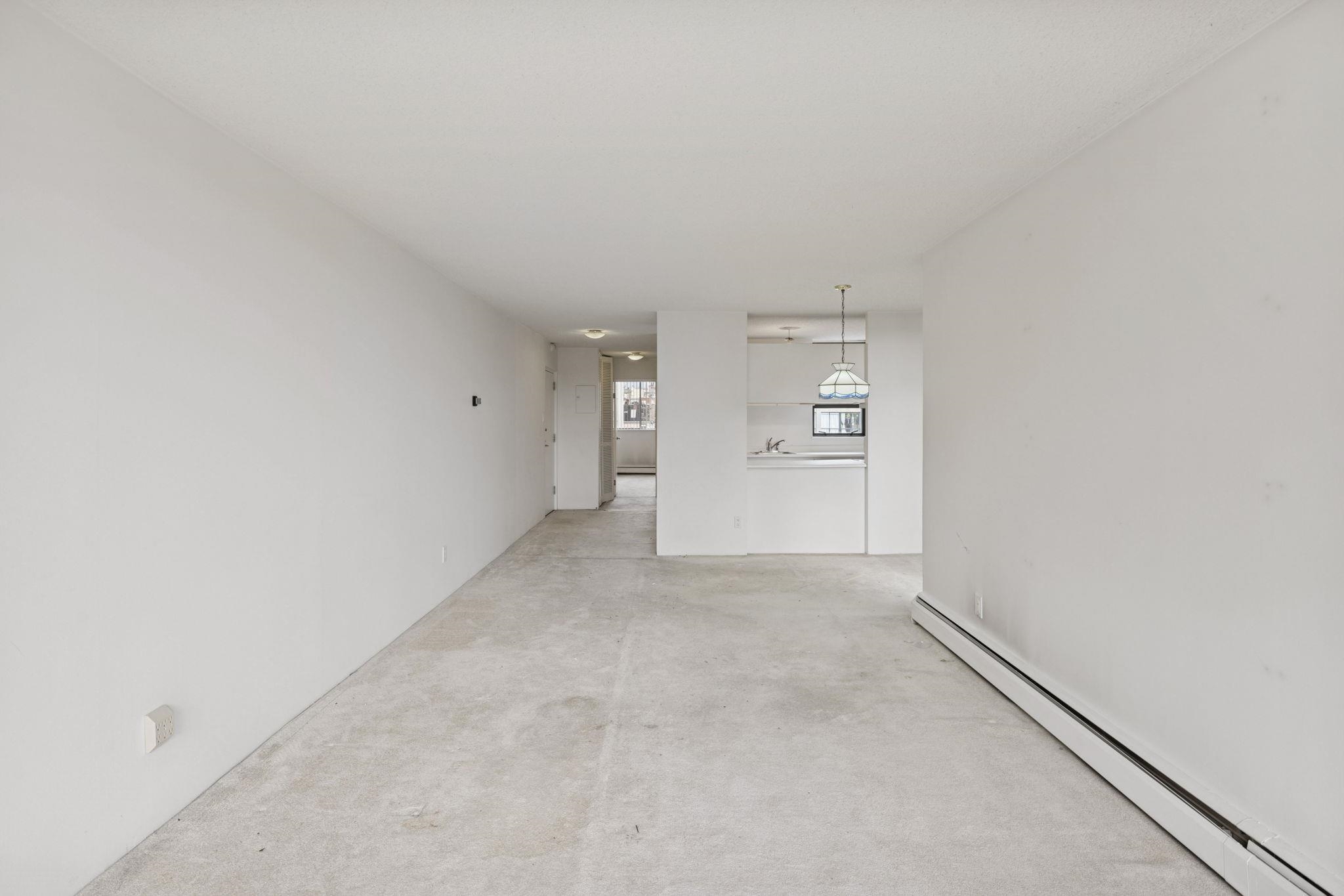 301 1995 BEACH AVENUE Unit: 301