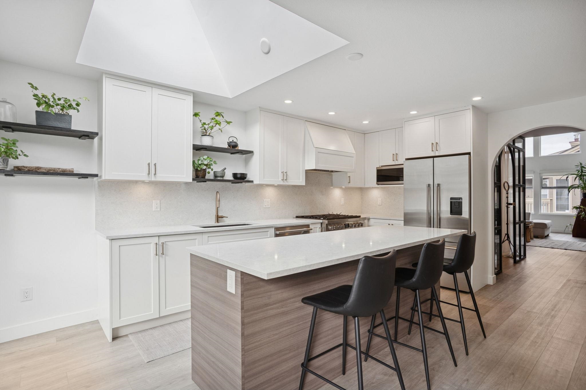 31 12880 RAILWAY AVENUE Unit: 31