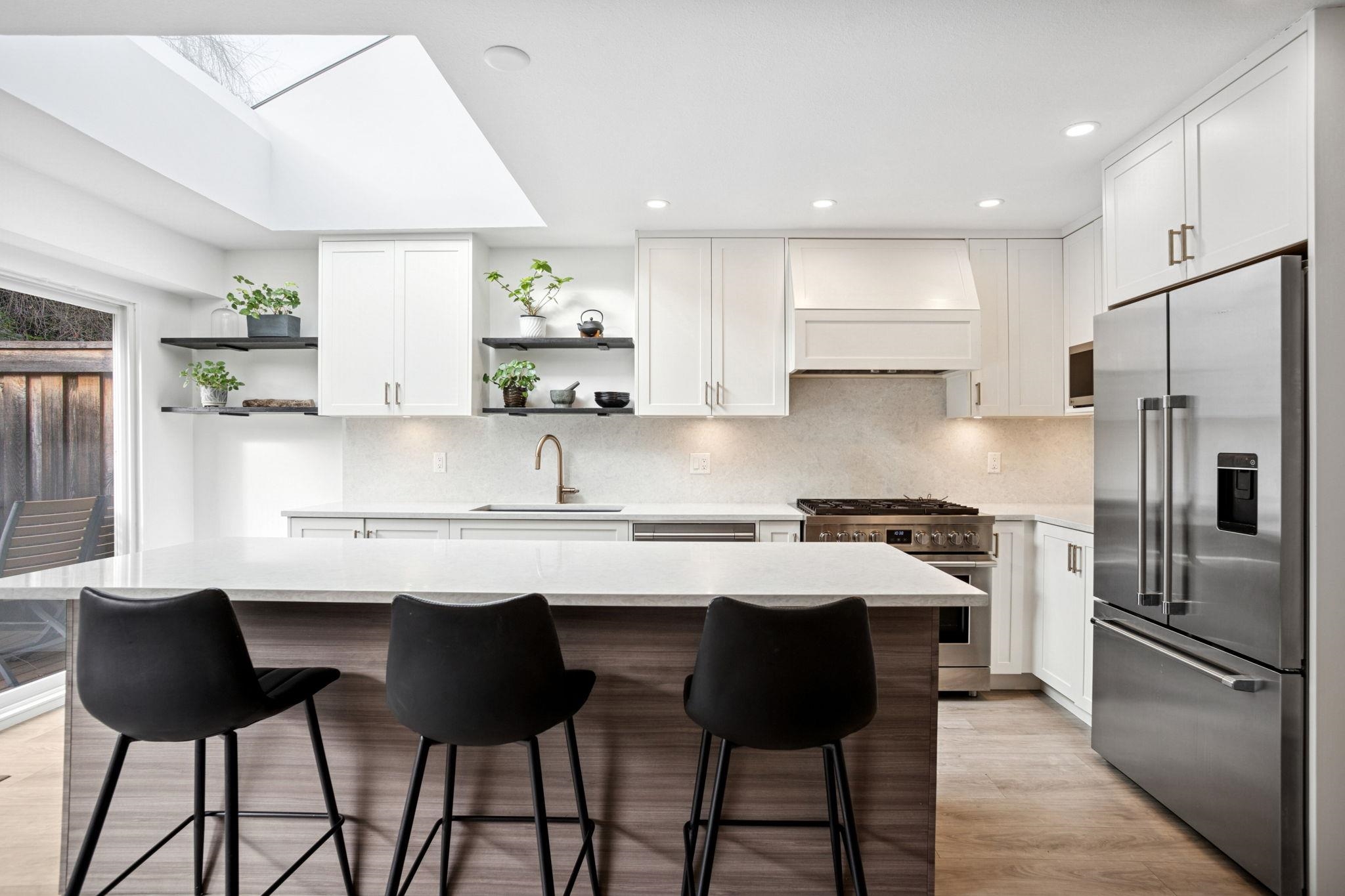 31 12880 RAILWAY AVENUE Unit: 31