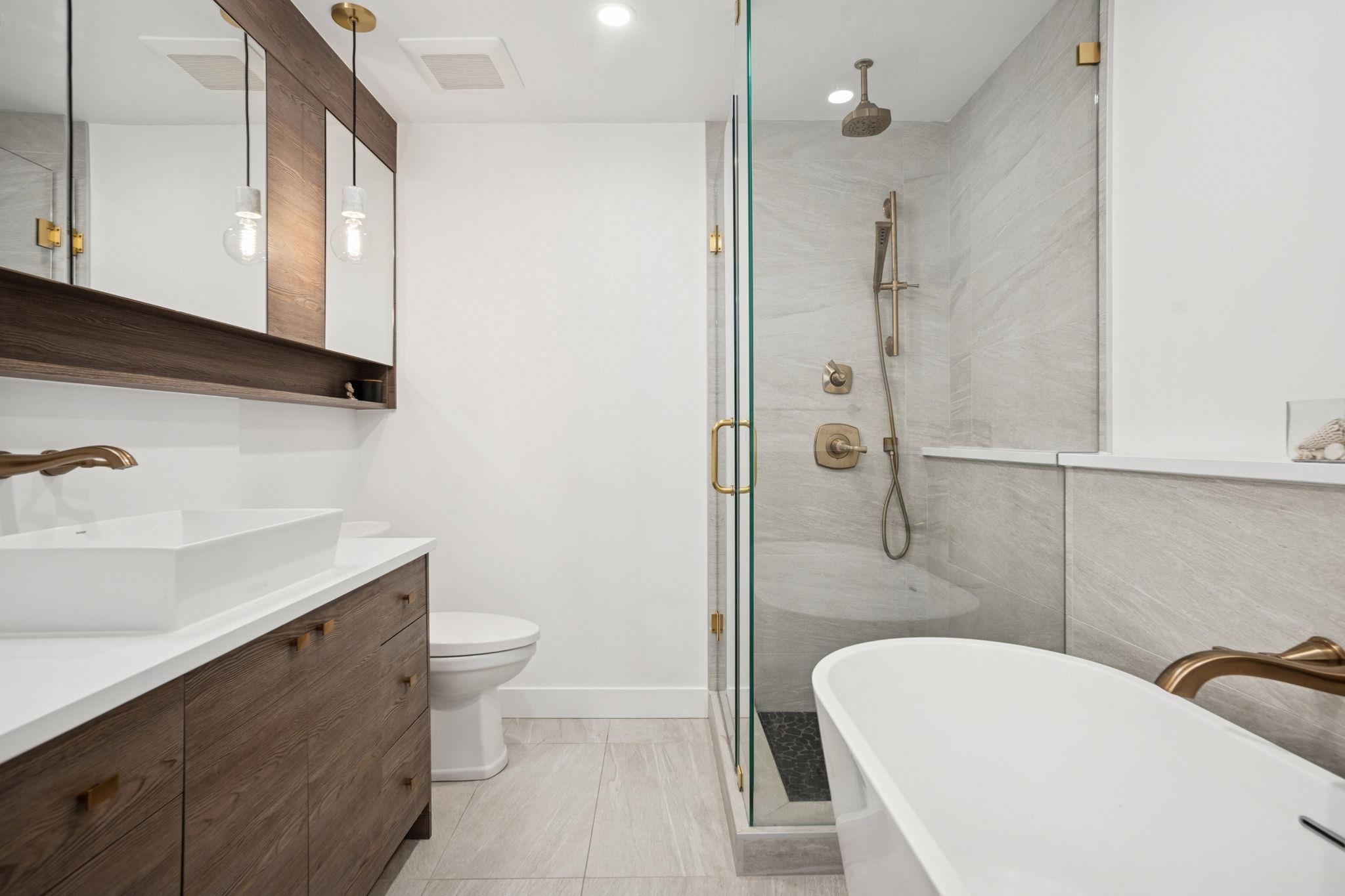 31 12880 RAILWAY AVENUE Unit: 31