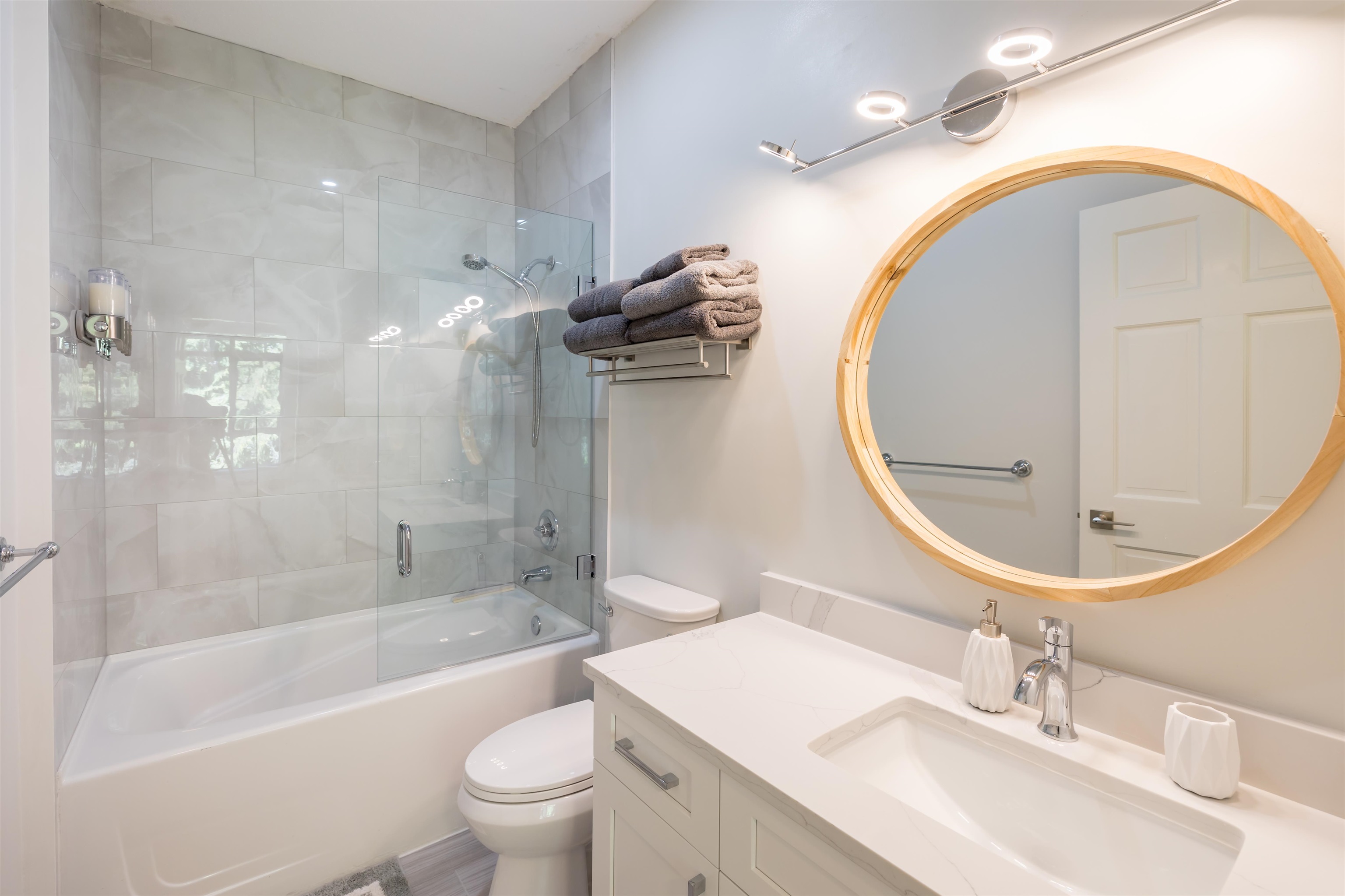 311 4405 BLACKCOMB WAY Unit: 311