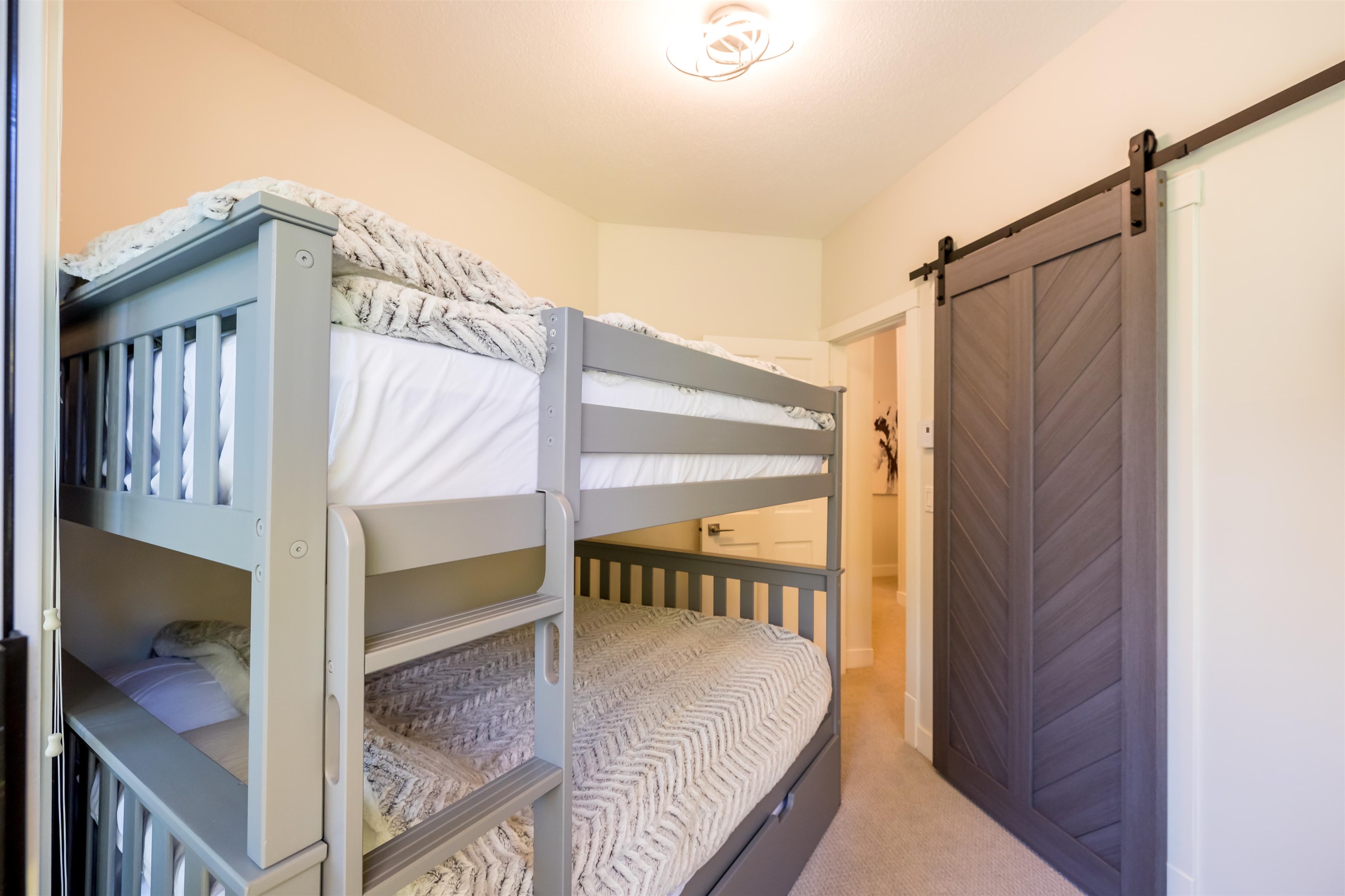 311 4405 BLACKCOMB WAY Unit: 311