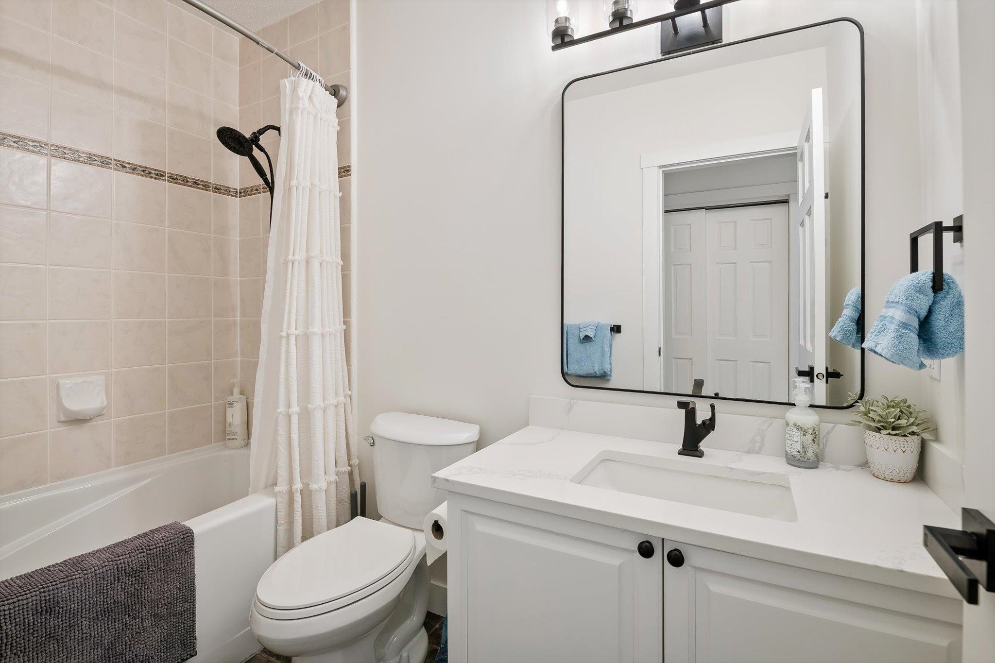 203 4405 BLACKCOMB WAY Unit: 203