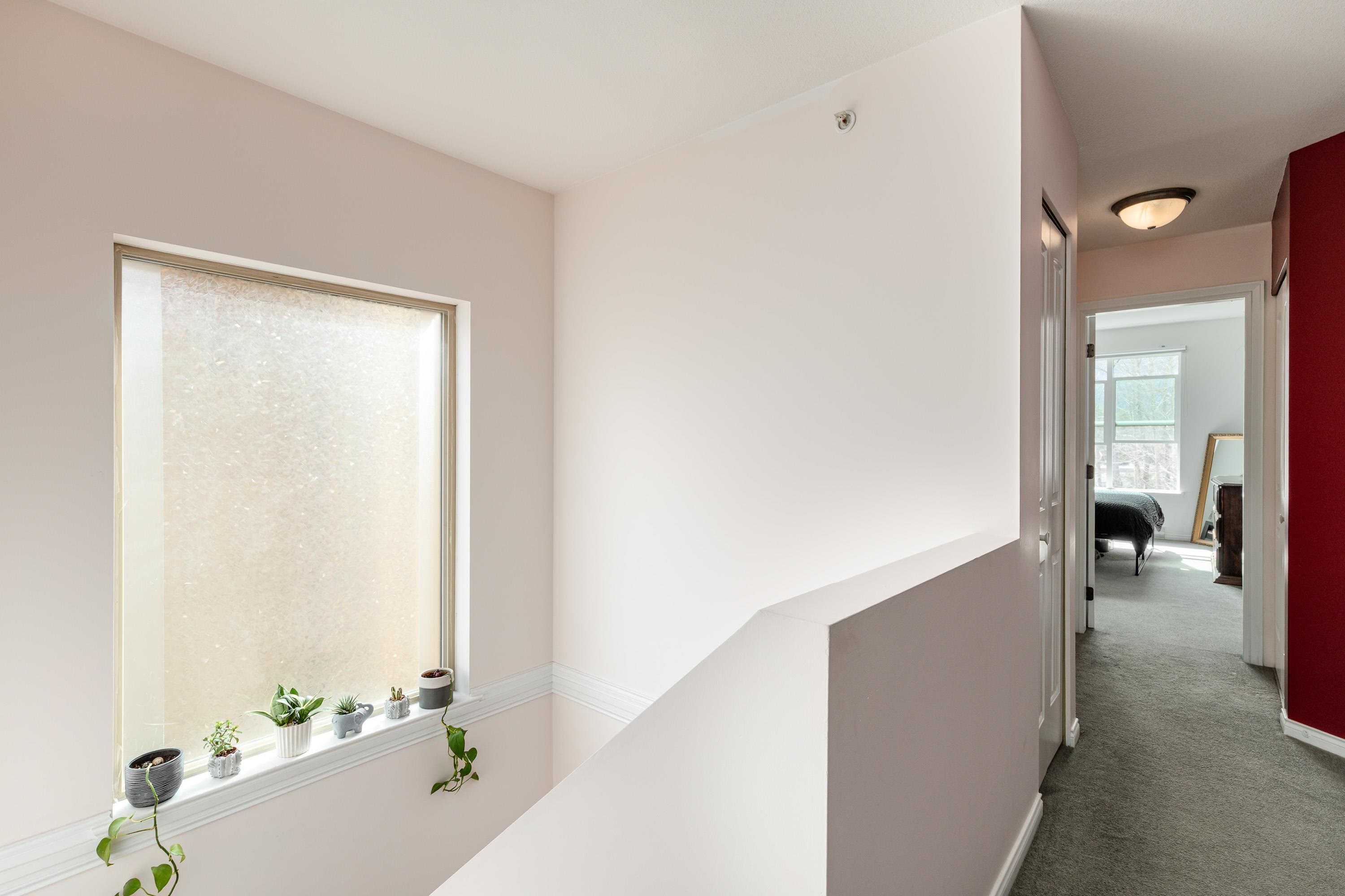 204 1436 PORTAGE ROAD Unit: 204