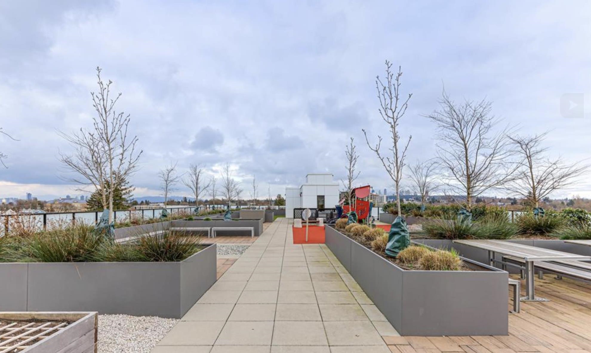 206 4933 CLARENDON STREET Unit: 206