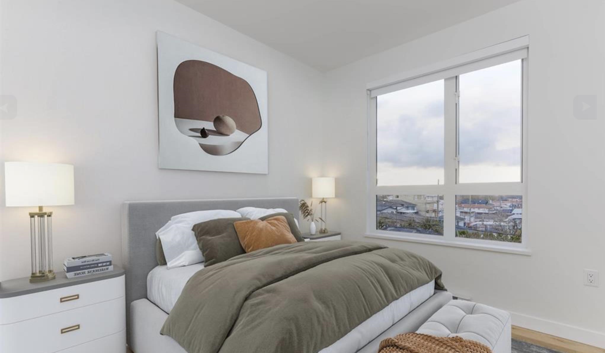 206 4933 CLARENDON STREET Unit: 206