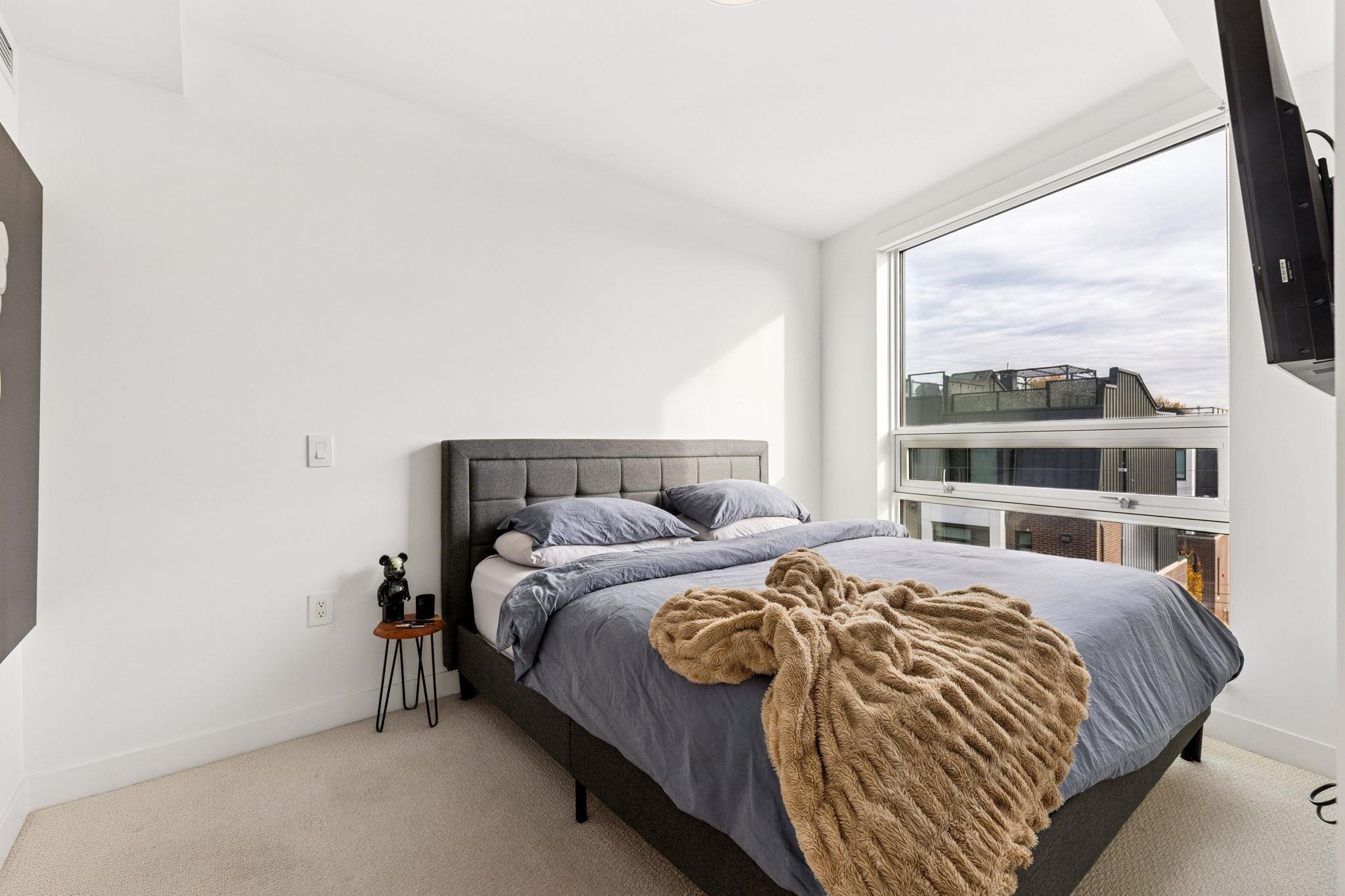 408 7638 CAMBIE STREET Unit: 408