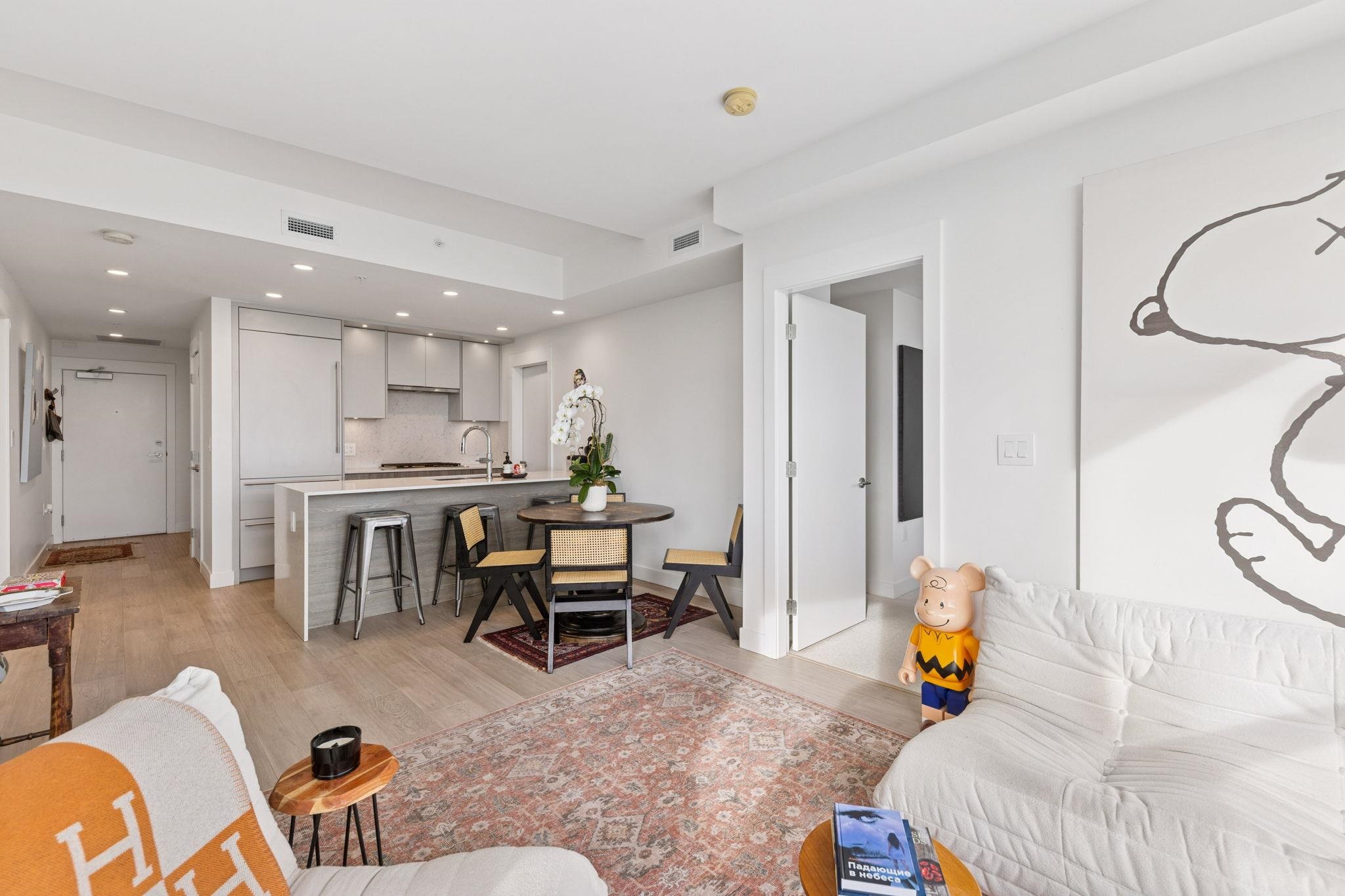 408 7638 CAMBIE STREET Unit: 408