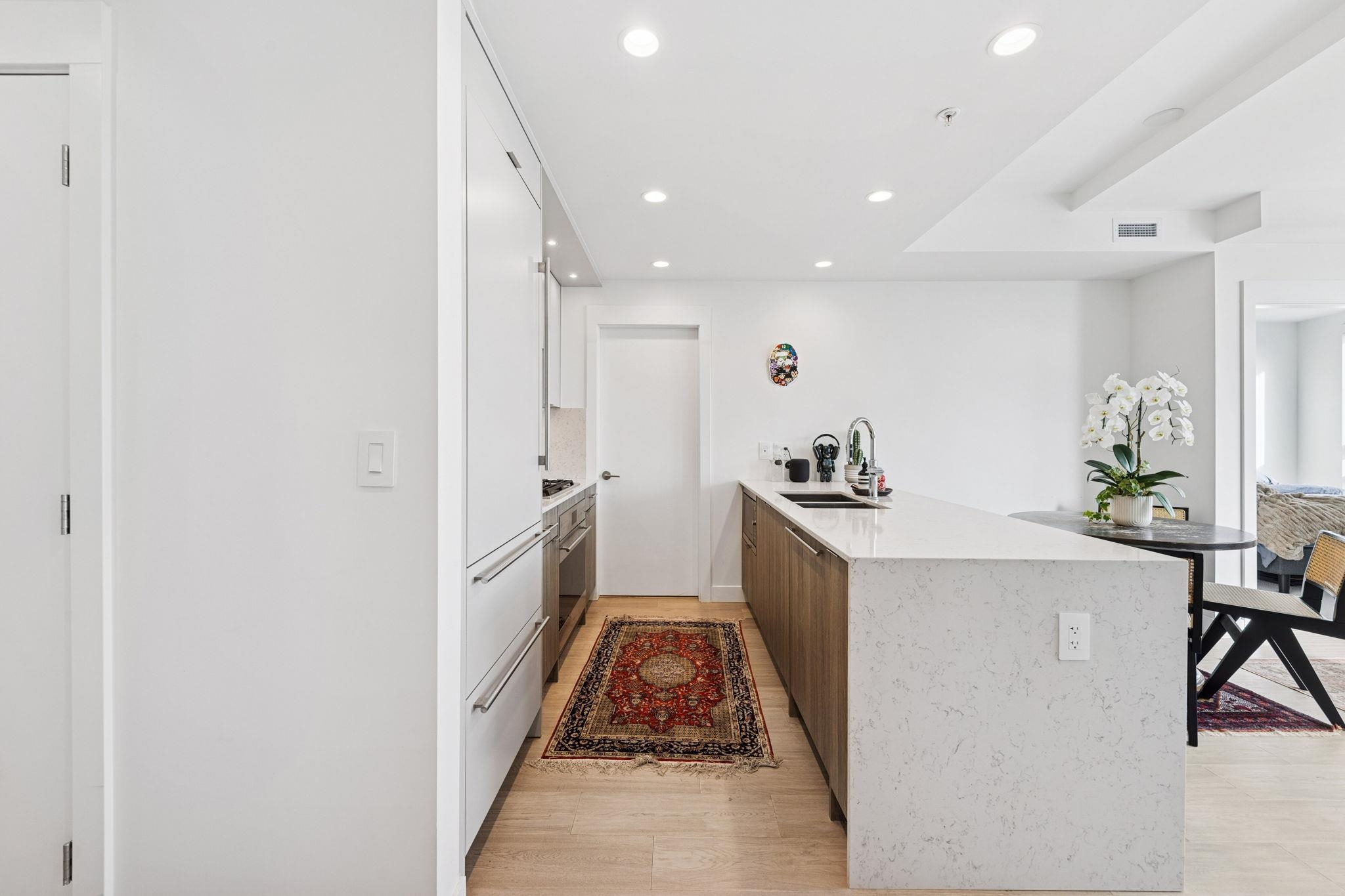 408 7638 CAMBIE STREET Unit: 408