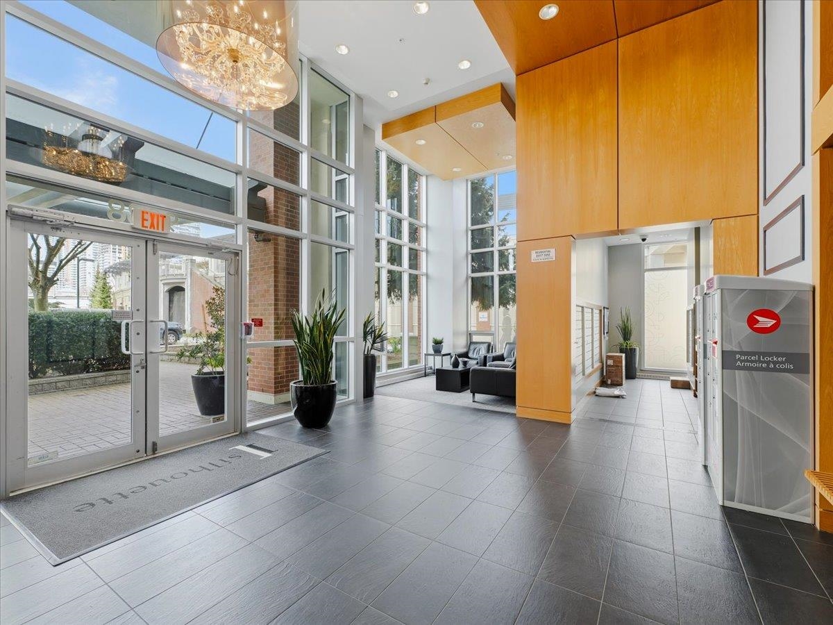 3703 9888 CAMERON STREET Unit: 3703
