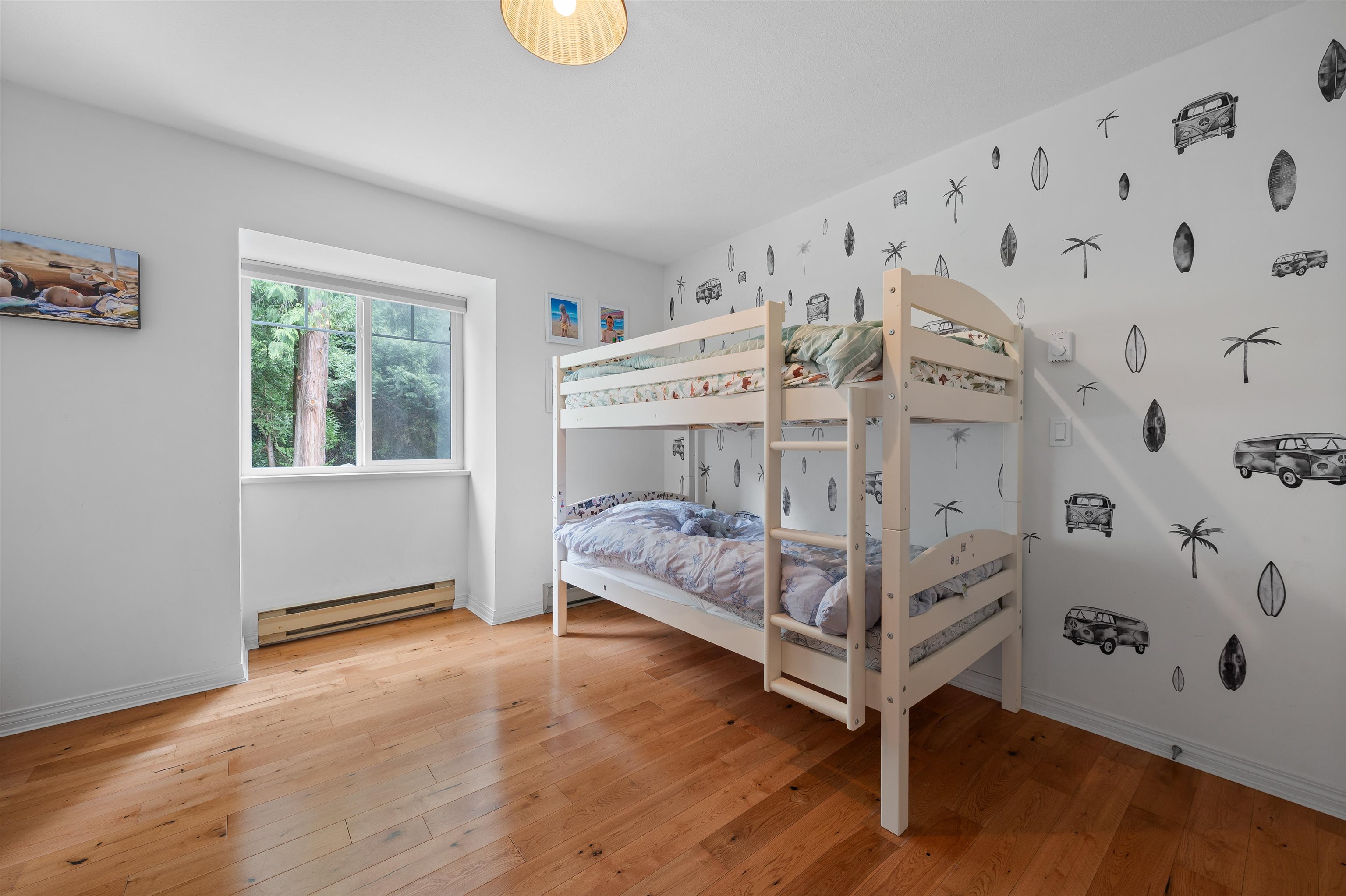5636 MARINE DRIVE