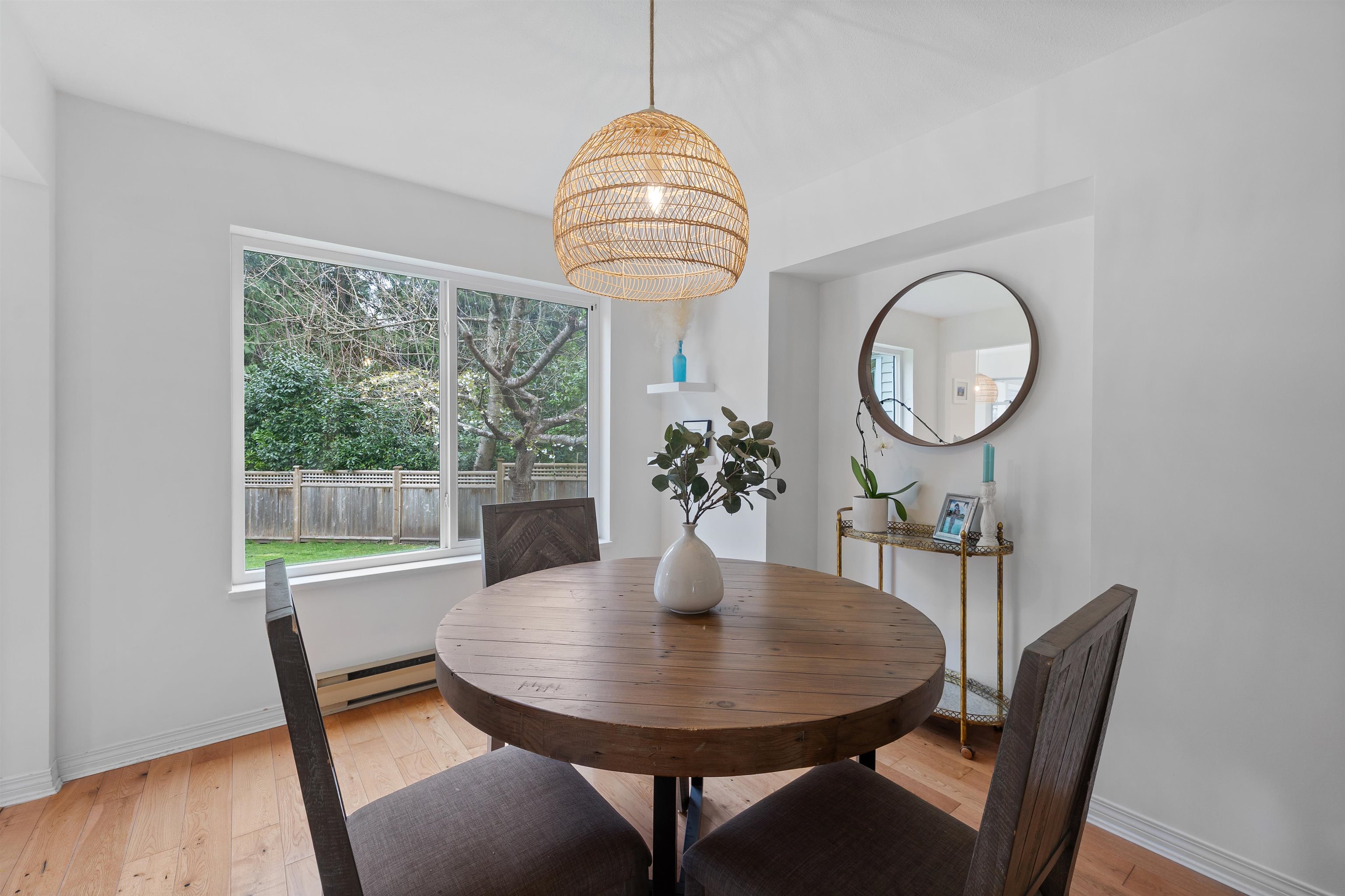 5636 MARINE DRIVE