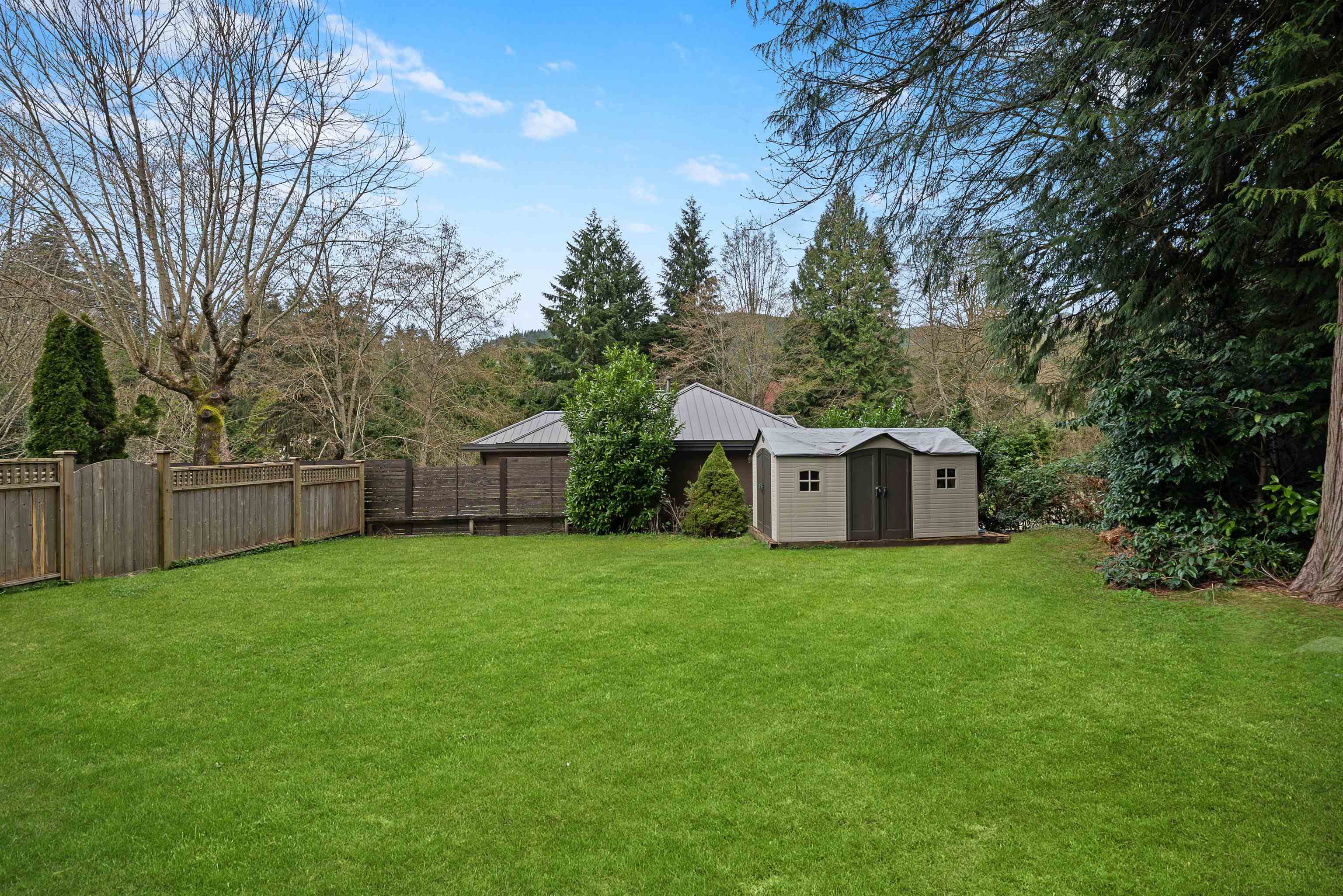5636 MARINE DRIVE