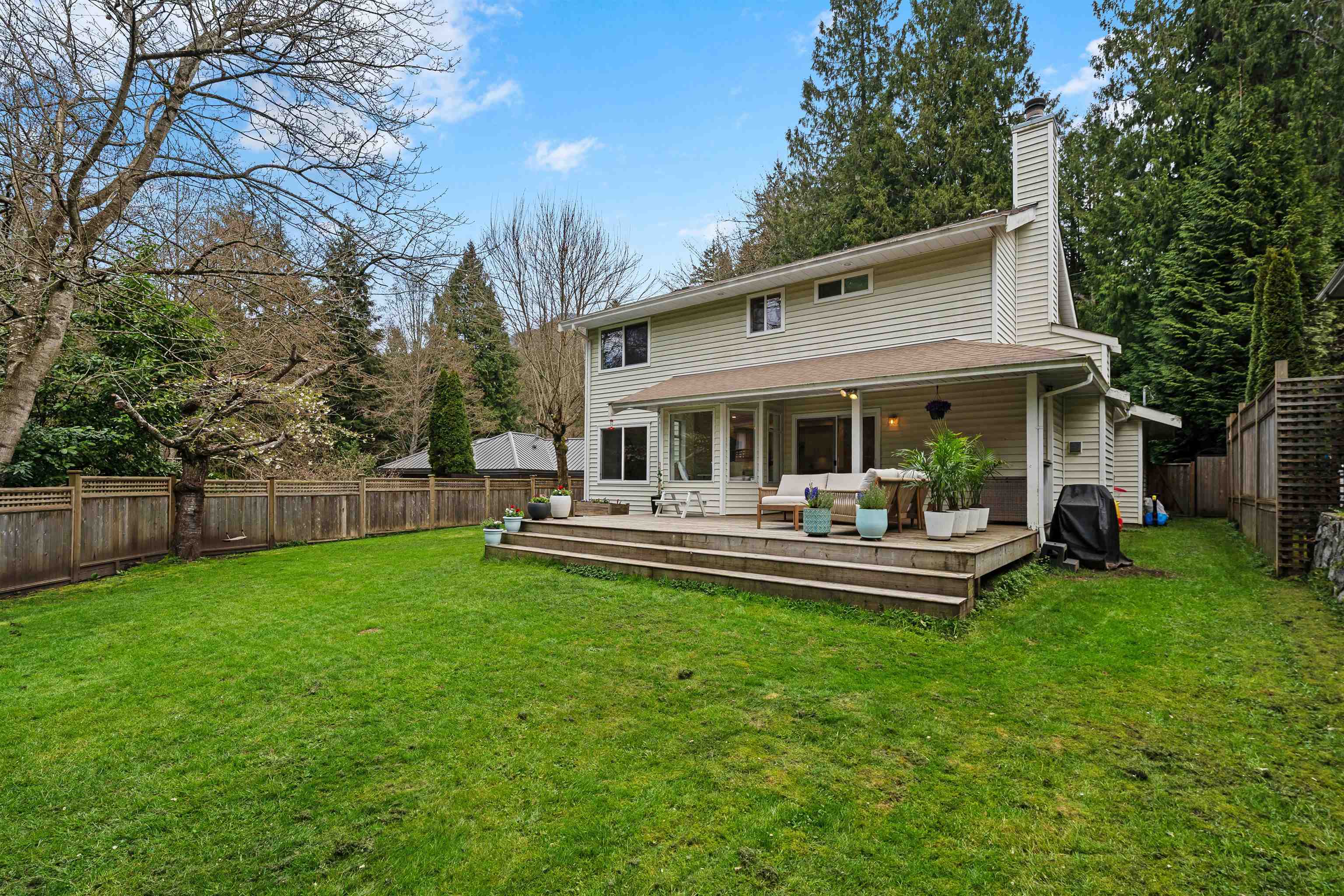5636 MARINE DRIVE
