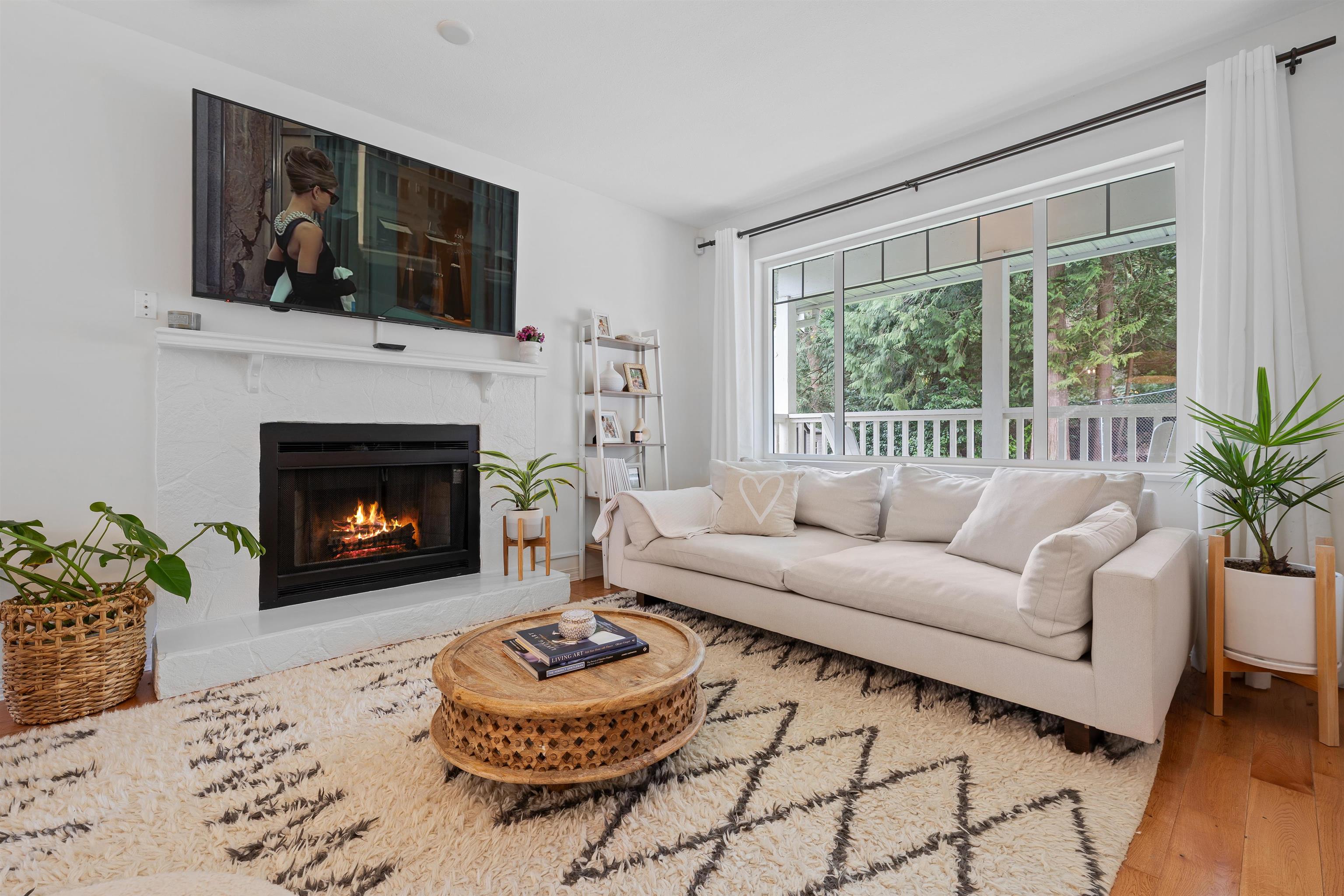 5636 MARINE DRIVE