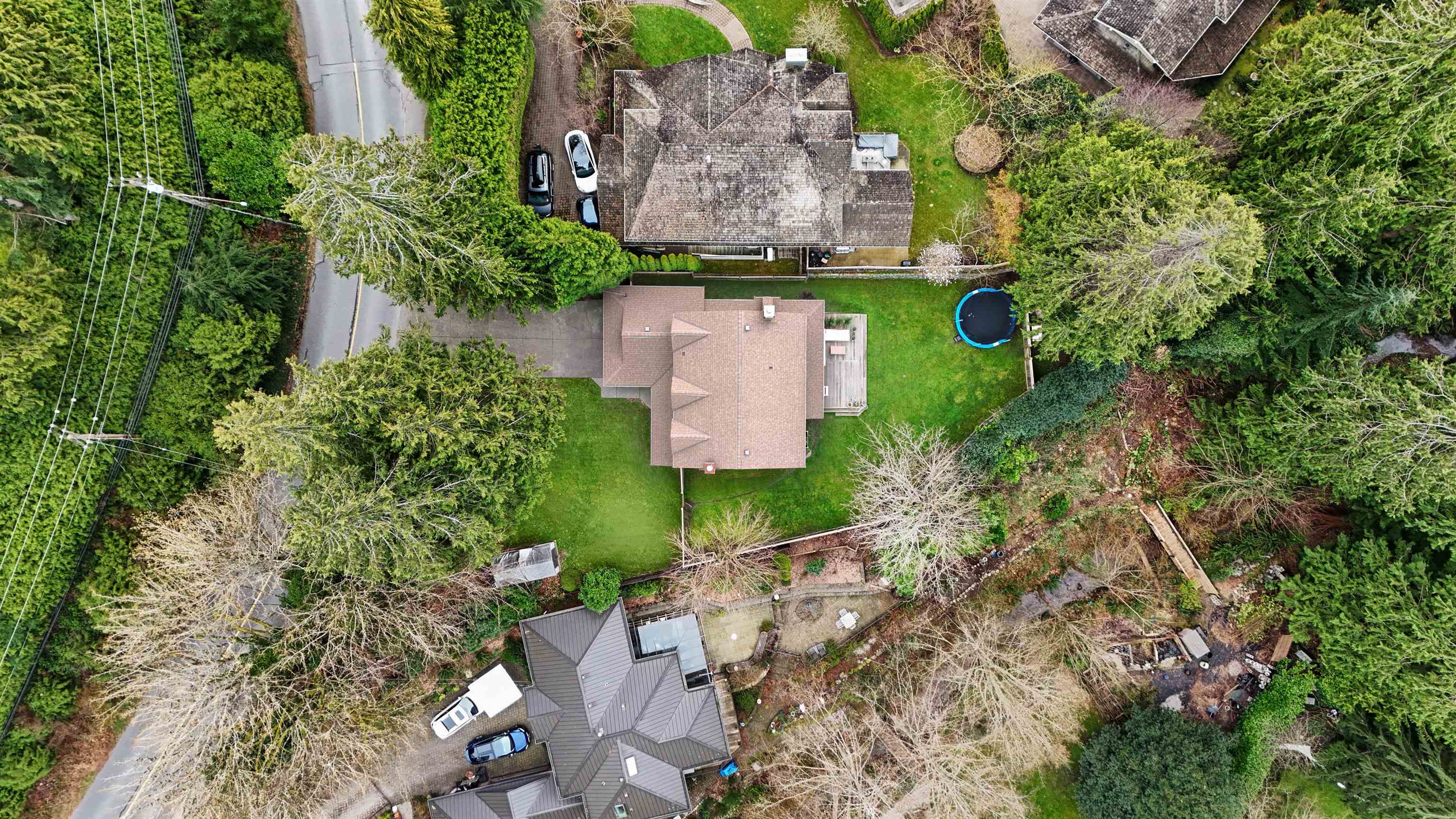5636 MARINE DRIVE