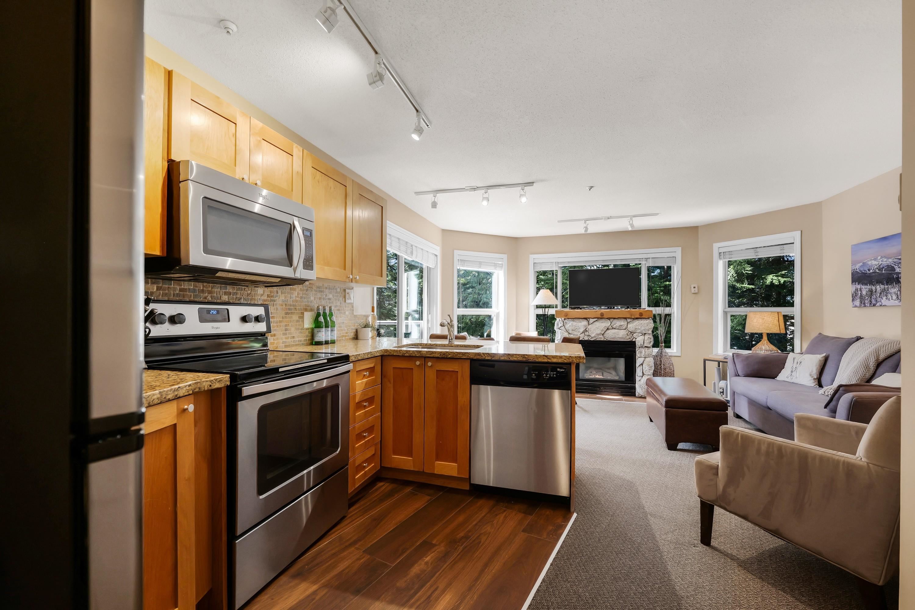 212 4800 SPEARHEAD DRIVE Unit: 212